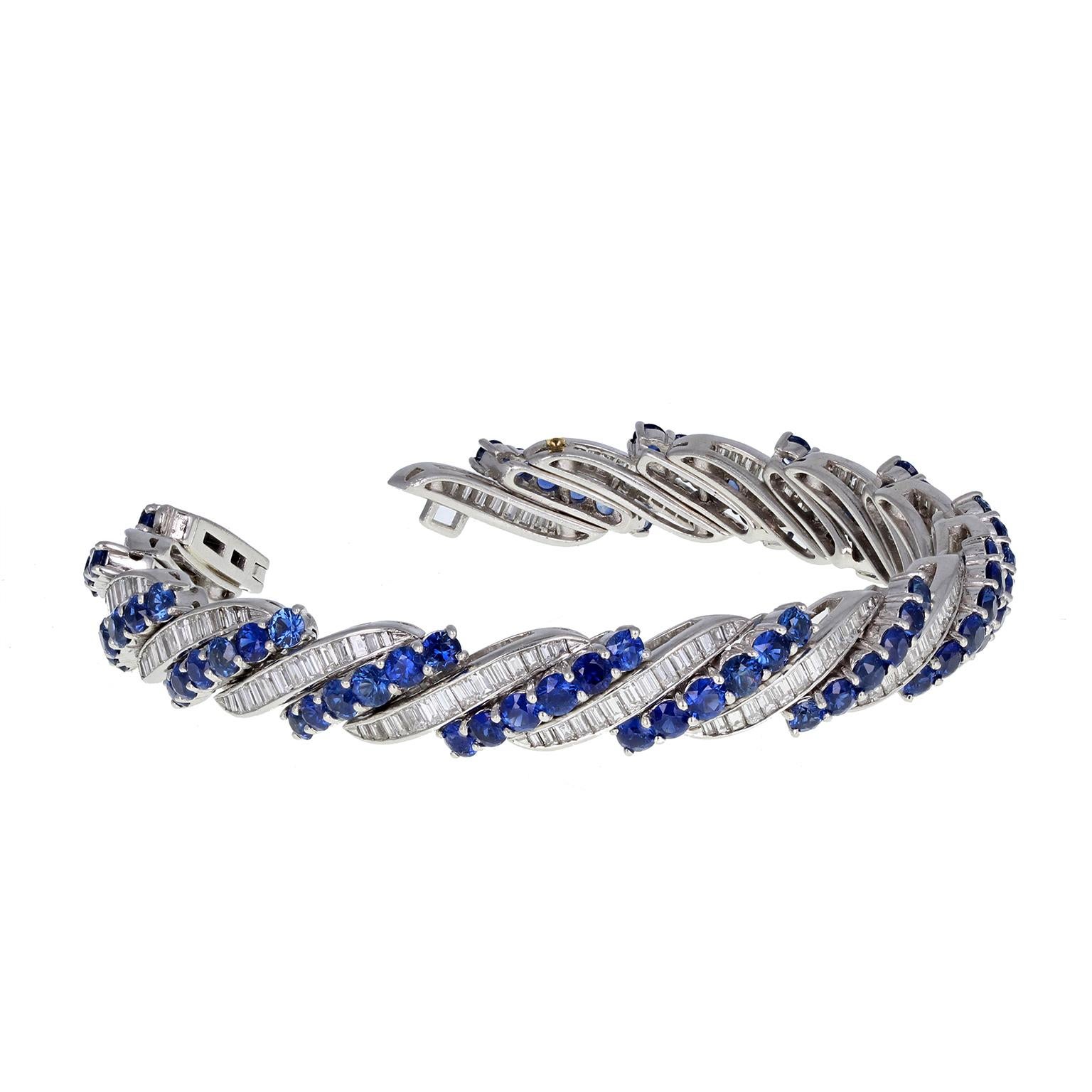 Vintage Platinum Blue Sapphire Diamond Bracelet In Excellent Condition For Sale In Newcastle Upon Tyne, GB