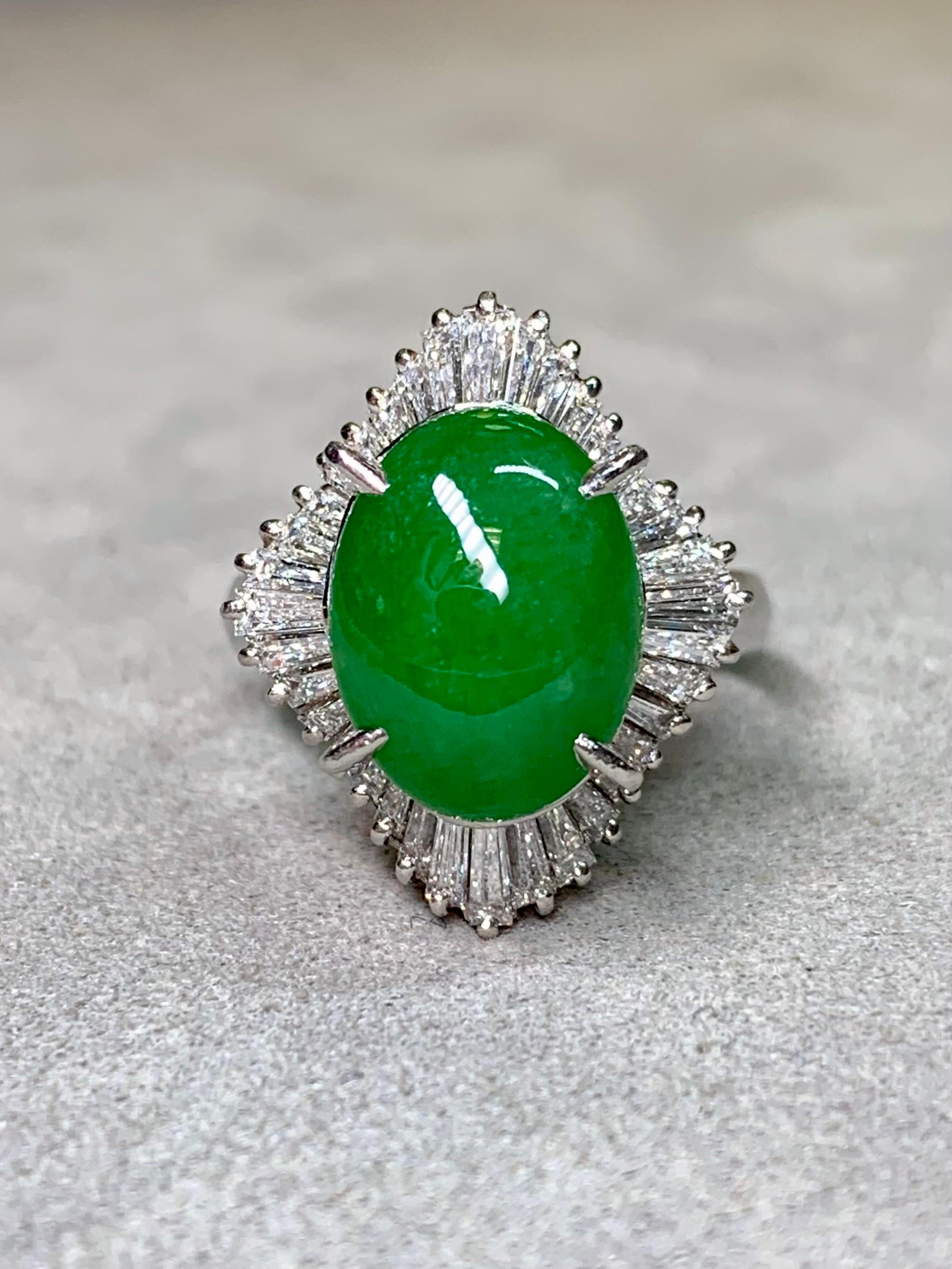 Vintage Platinum Cabochon Jade Baguette Diamond Ballerina Cocktail Ring 9.12ctw In Good Condition For Sale In Winter Springs, FL