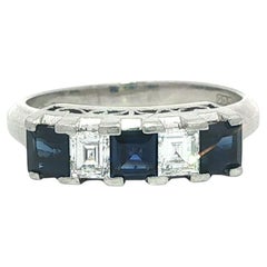 Anello vintage in platino Carrs con diamanti e zaffiri a fascia alta misura 4,5