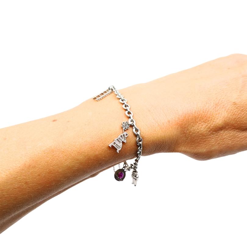 Pulsera Encanto Vintage Platino Piedra Preciosa Diamante en Bueno estado para la venta en Beverly Hills, CA