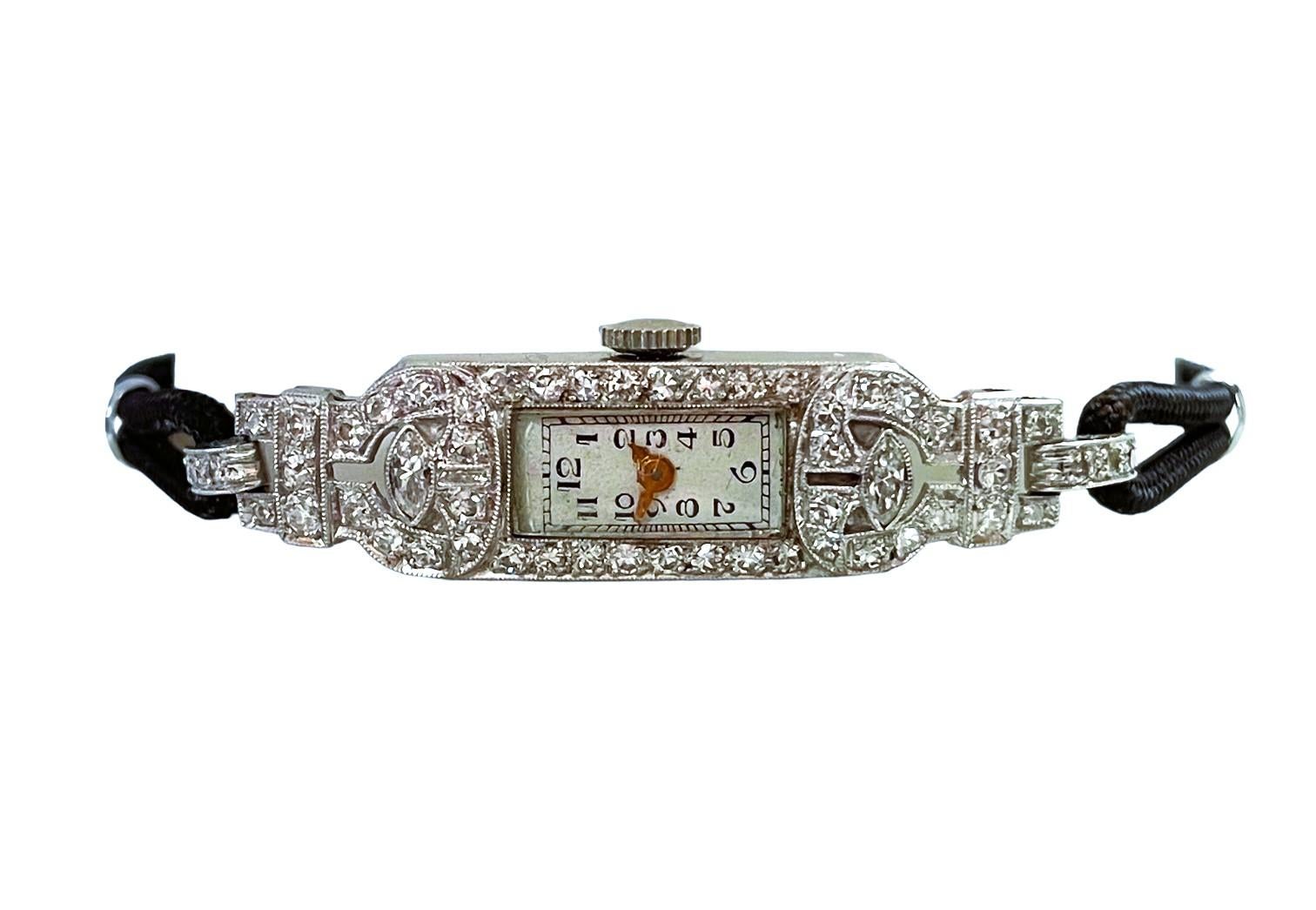 Vintage Platinum Diamond 17 Jewel Acoro Wrist Watch Bracelet Working Condition In Good Condition In Eagan, MN