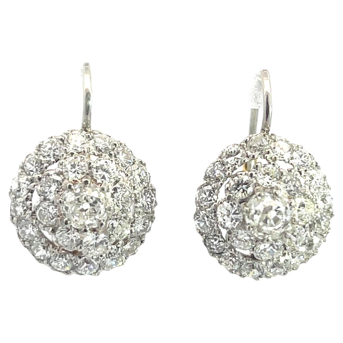 Boucles d
oreilles vintage en platine et diamants