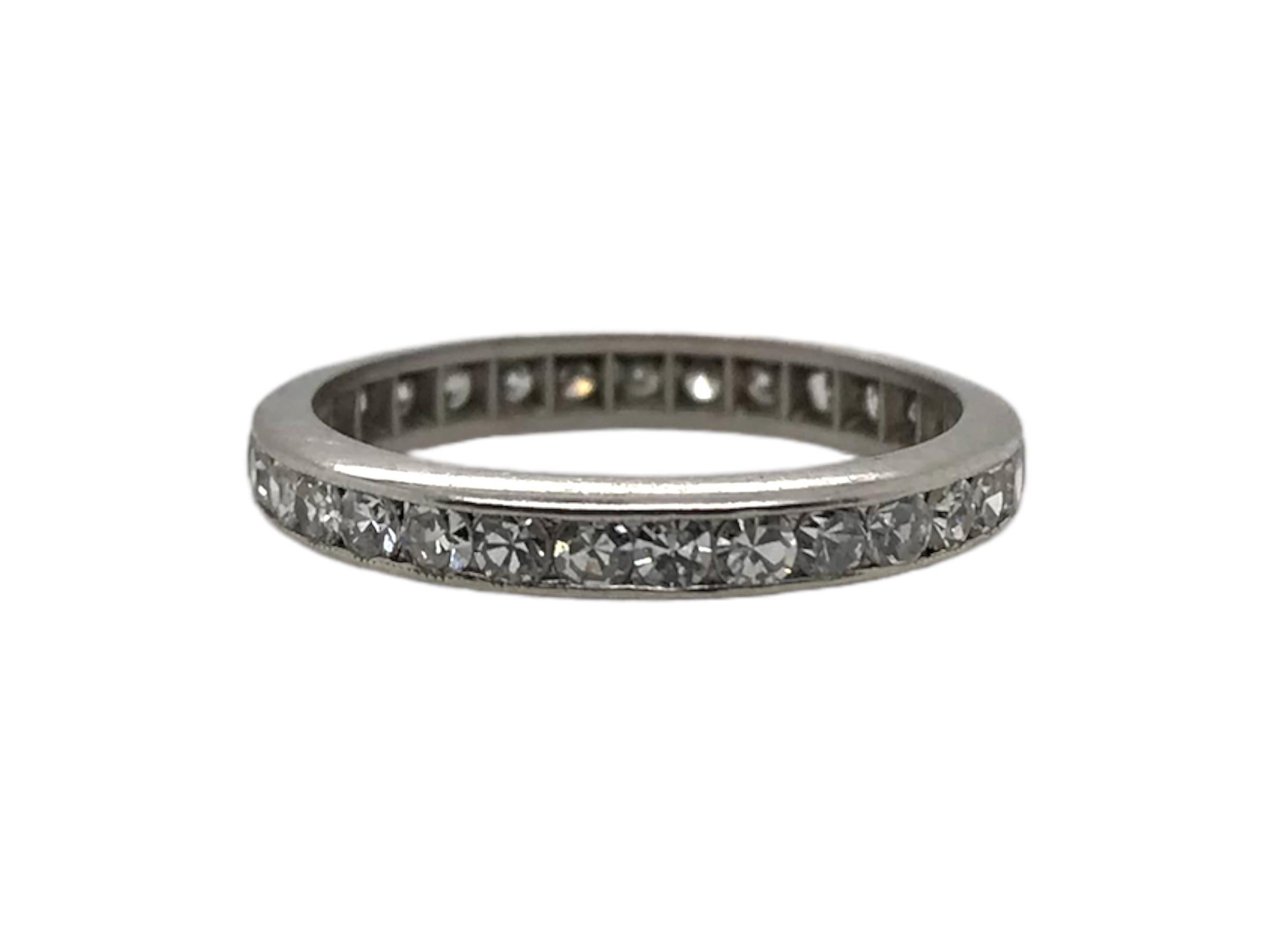 Vintage Platinum Diamond Eternity Band Size 5.5 In Excellent Condition For Sale In Montgomery, AL