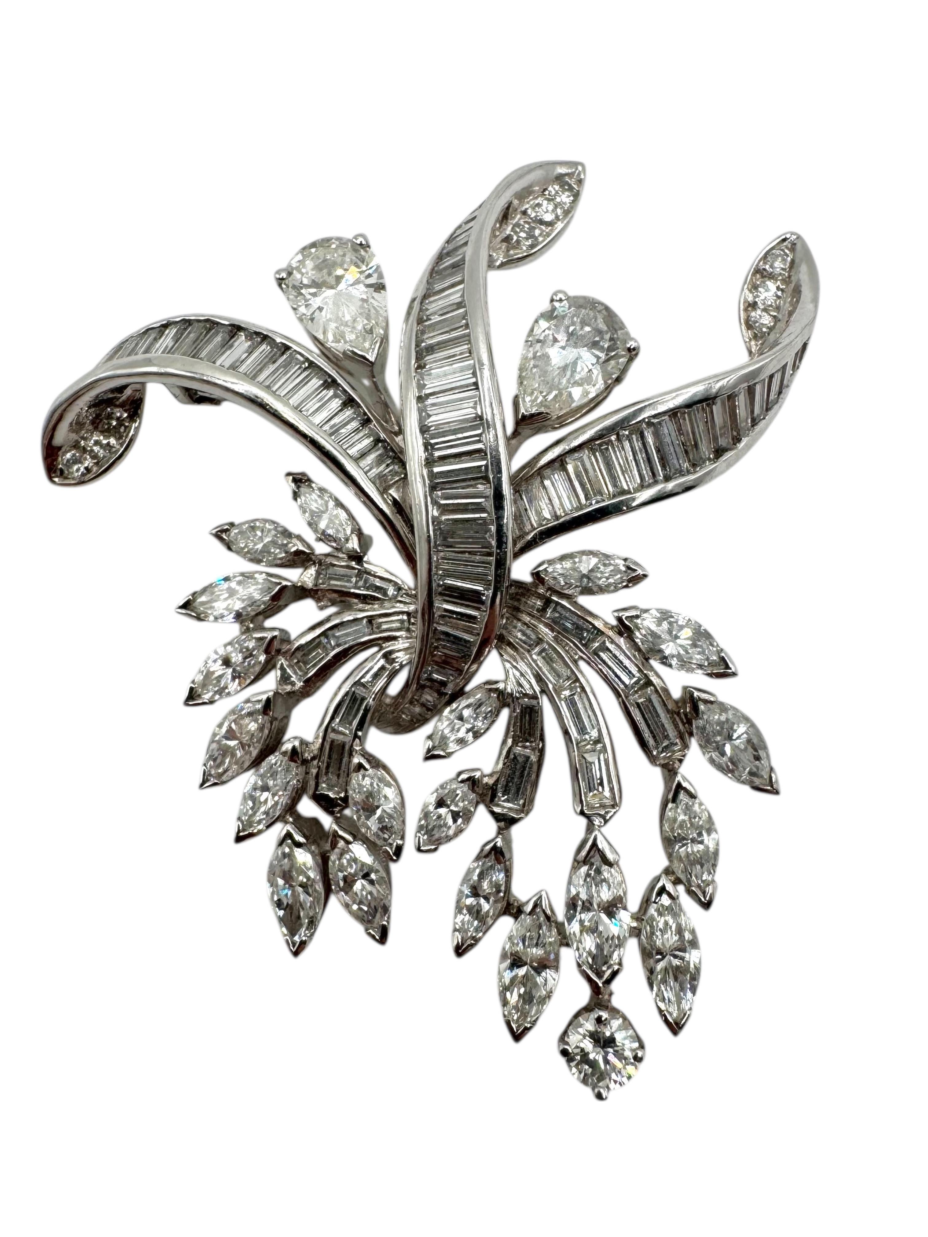 Broche spray vintage en platine et diamants Excellent état - En vente à Great Neck Plaza, NY