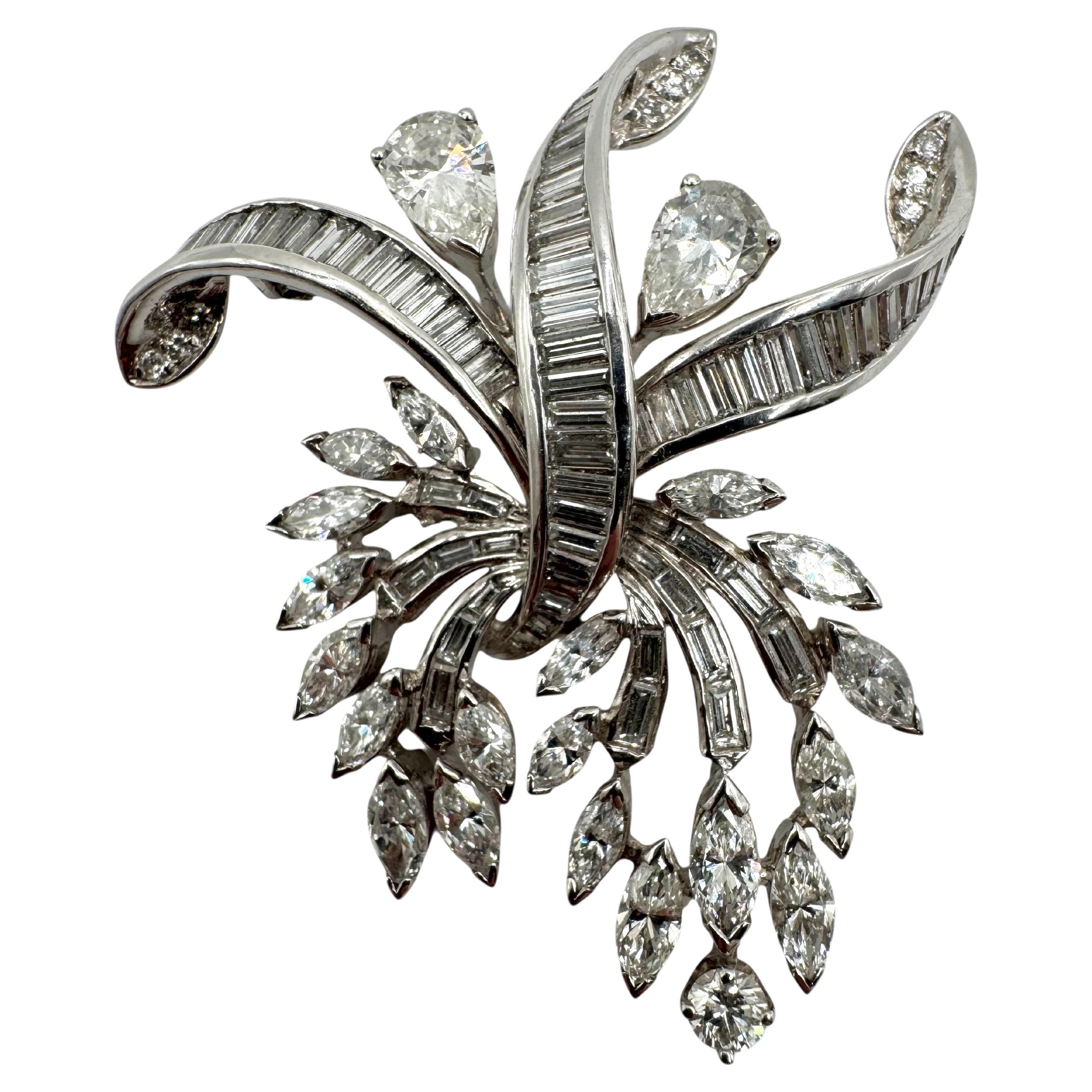 Broche vintage de platino y diamantes