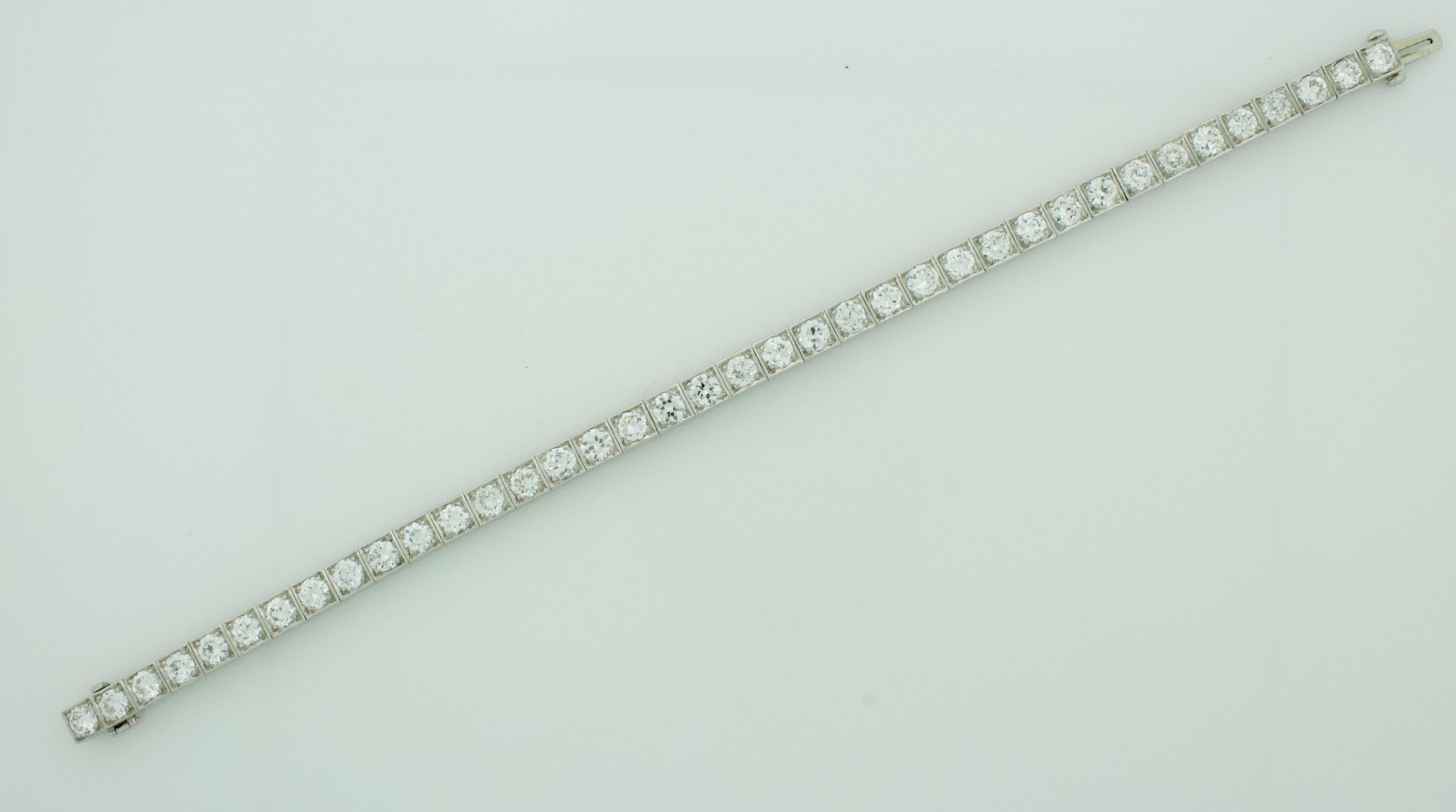 Vintage Platinum Diamond Tennis Bracelet circa 1930's 7.75 Carats For Sale 1