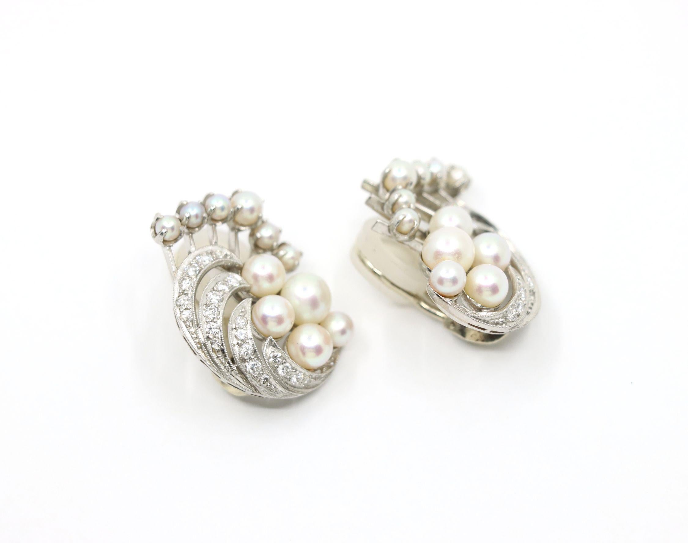 De las mujeres Pendientes vintage de platino y diamantes Olas de perlas en venta