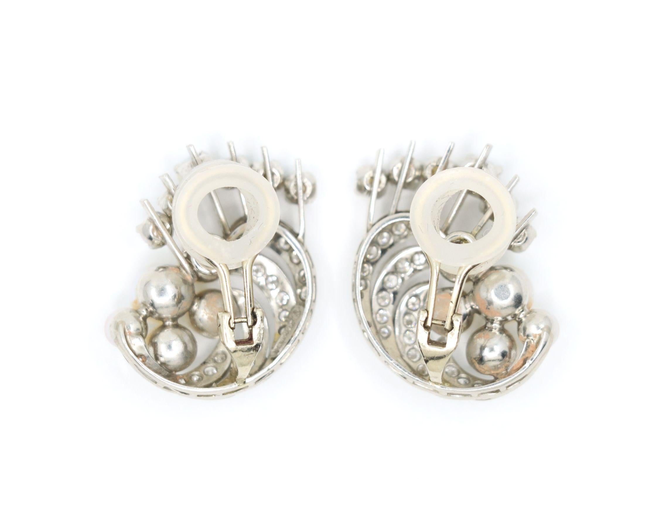 Pendientes vintage de platino y diamantes Olas de perlas en venta 3