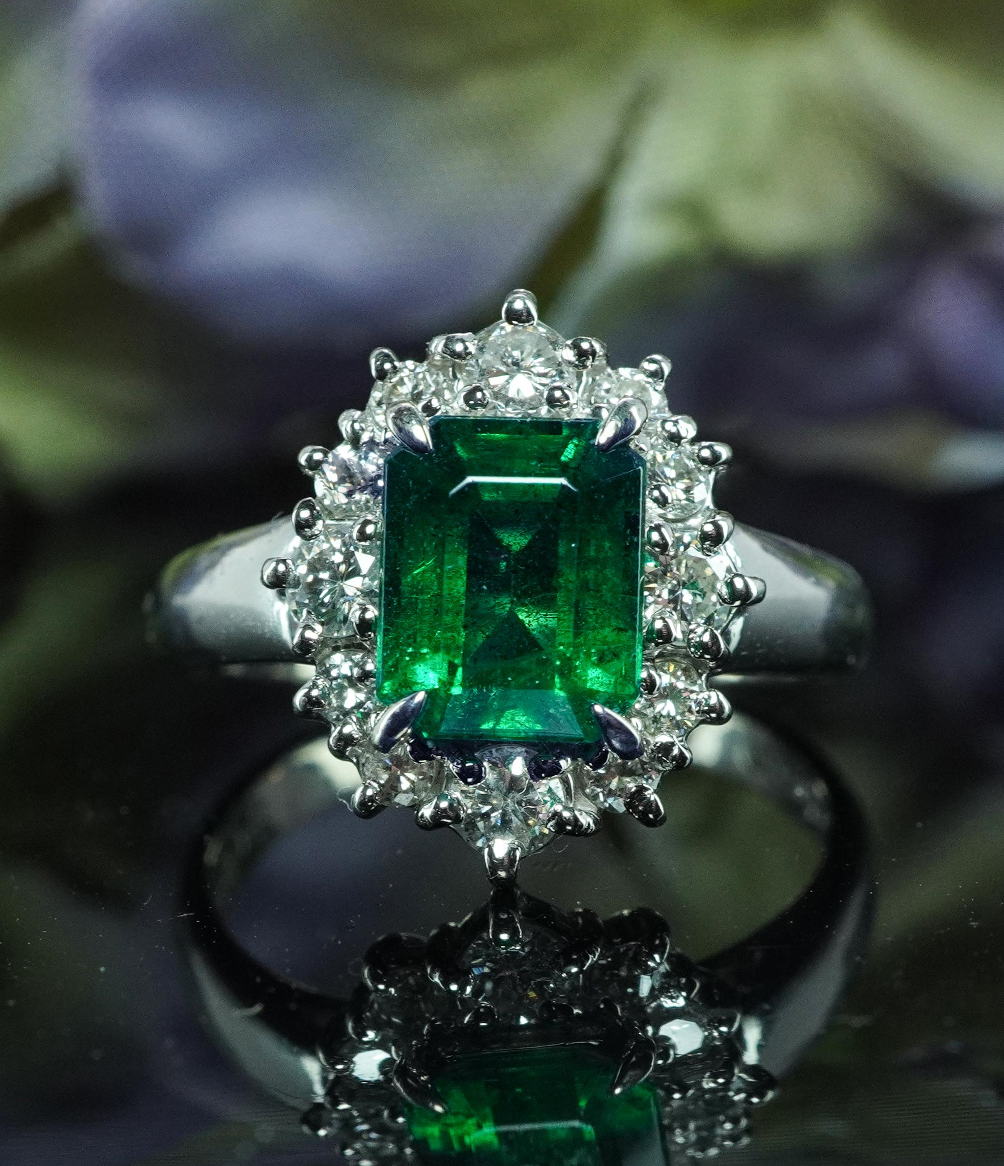 Modern Vintage Platinum Emerald Diamond Halo Ring Designer Signed H Estate Jewelry For Sale