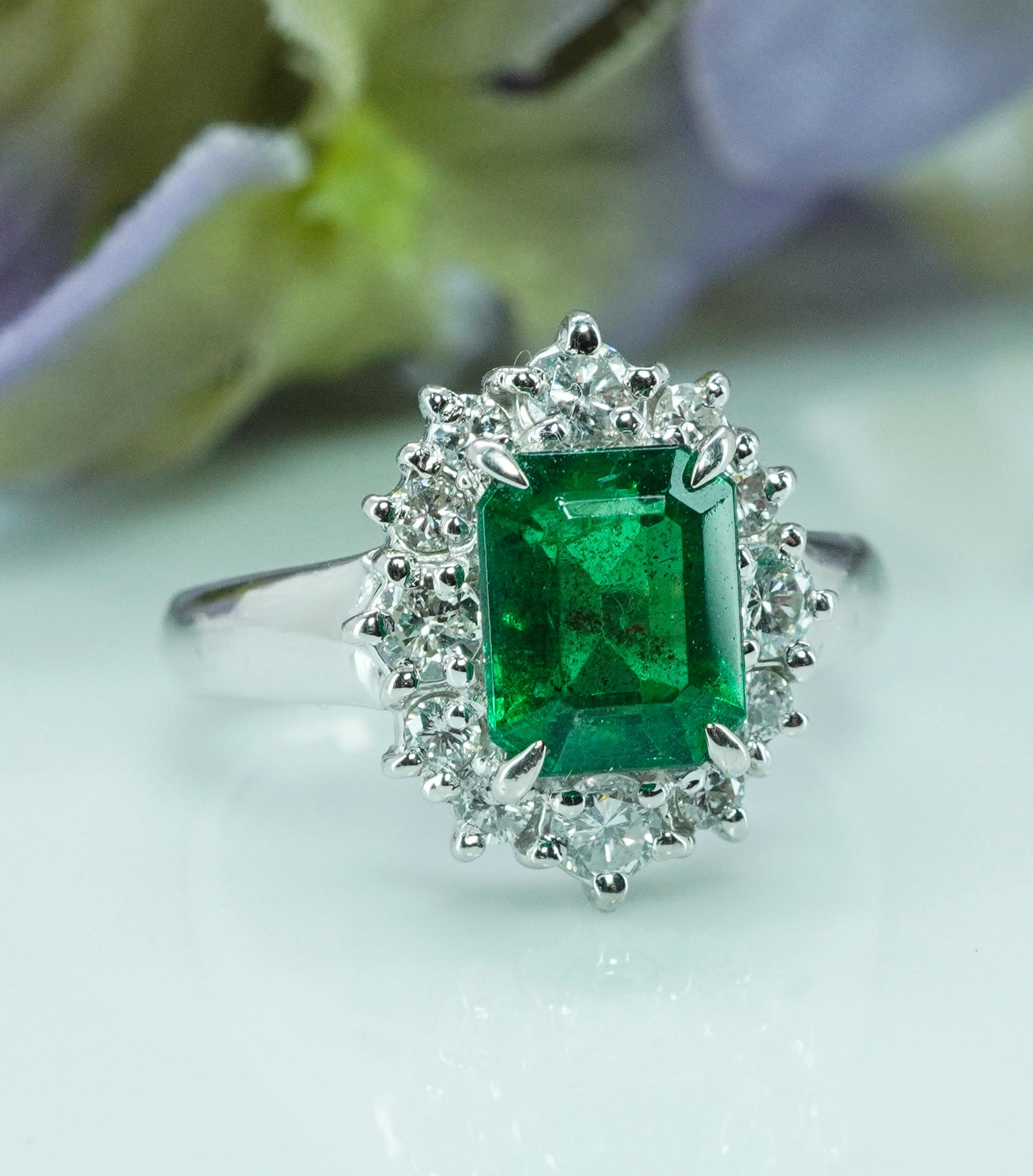 Vintage Platinum Emerald Diamond Halo Ring Designer Signed H Estate Jewelry In Good Condition For Sale In Brambleton, US