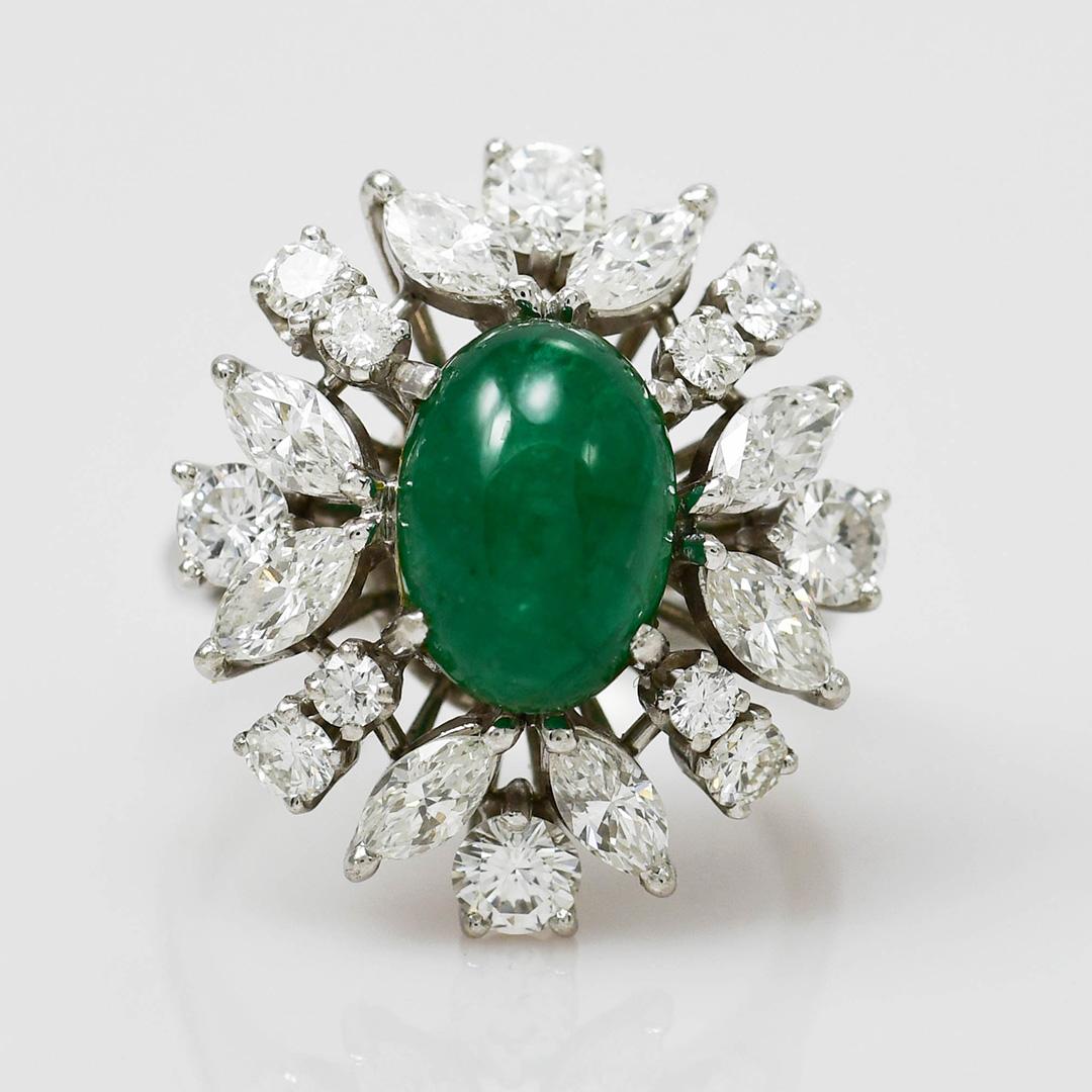 Cabochon Vintage Platinum Emerald & Diamond Ring 10.7g