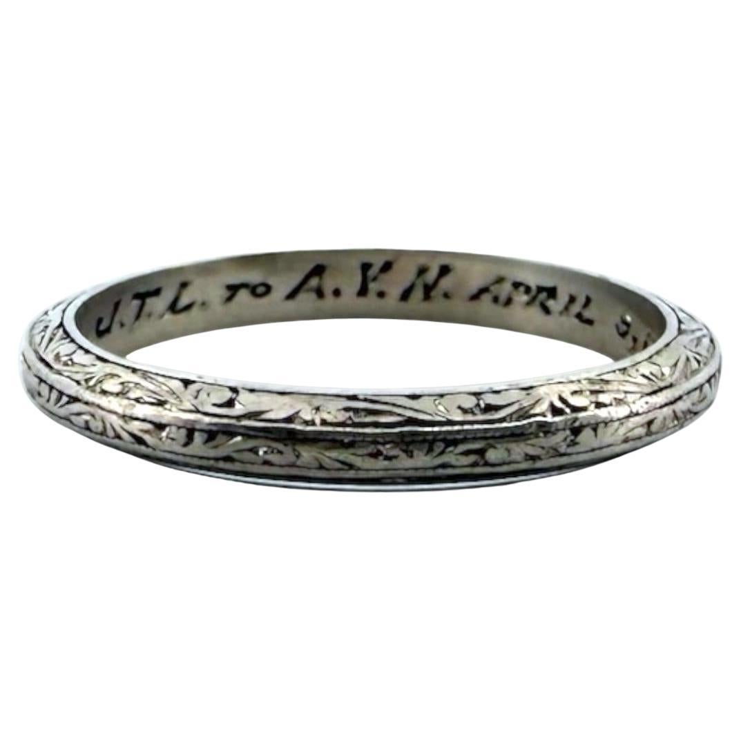 Vintage Platin graviert Band Größe 4,5 im Angebot