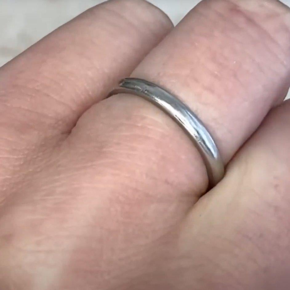 Bague d'éternité vintage en platine, Circa 1960 en vente 1