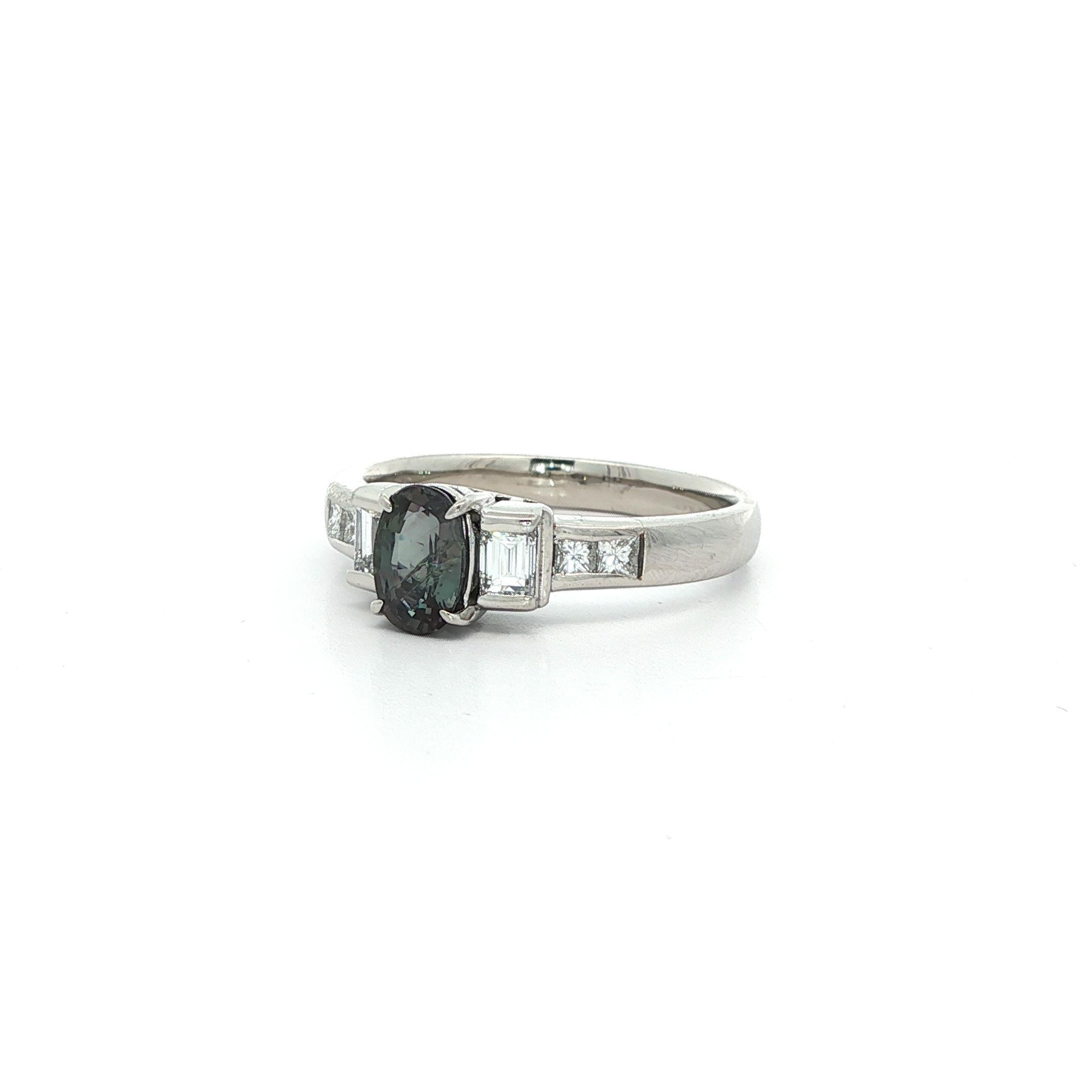 Vintage Platinum GIA 1.02ctw Oval Green Purple Brazil Alexandrite Diamond Ring For Sale 9