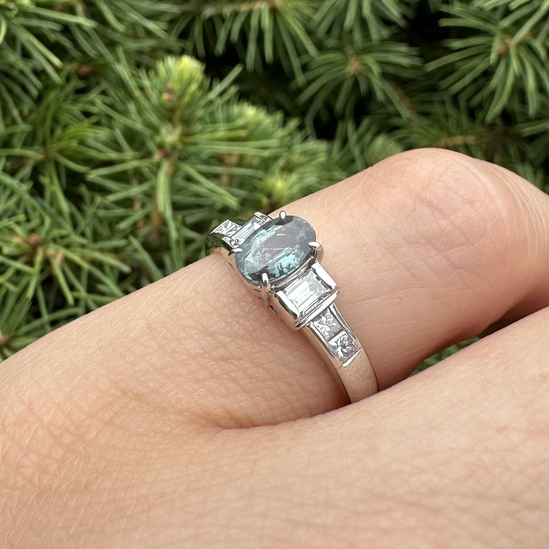 Vintage Platinum GIA 1.02ctw Oval Green Purple Brazil Alexandrite Diamond Ring For Sale 11