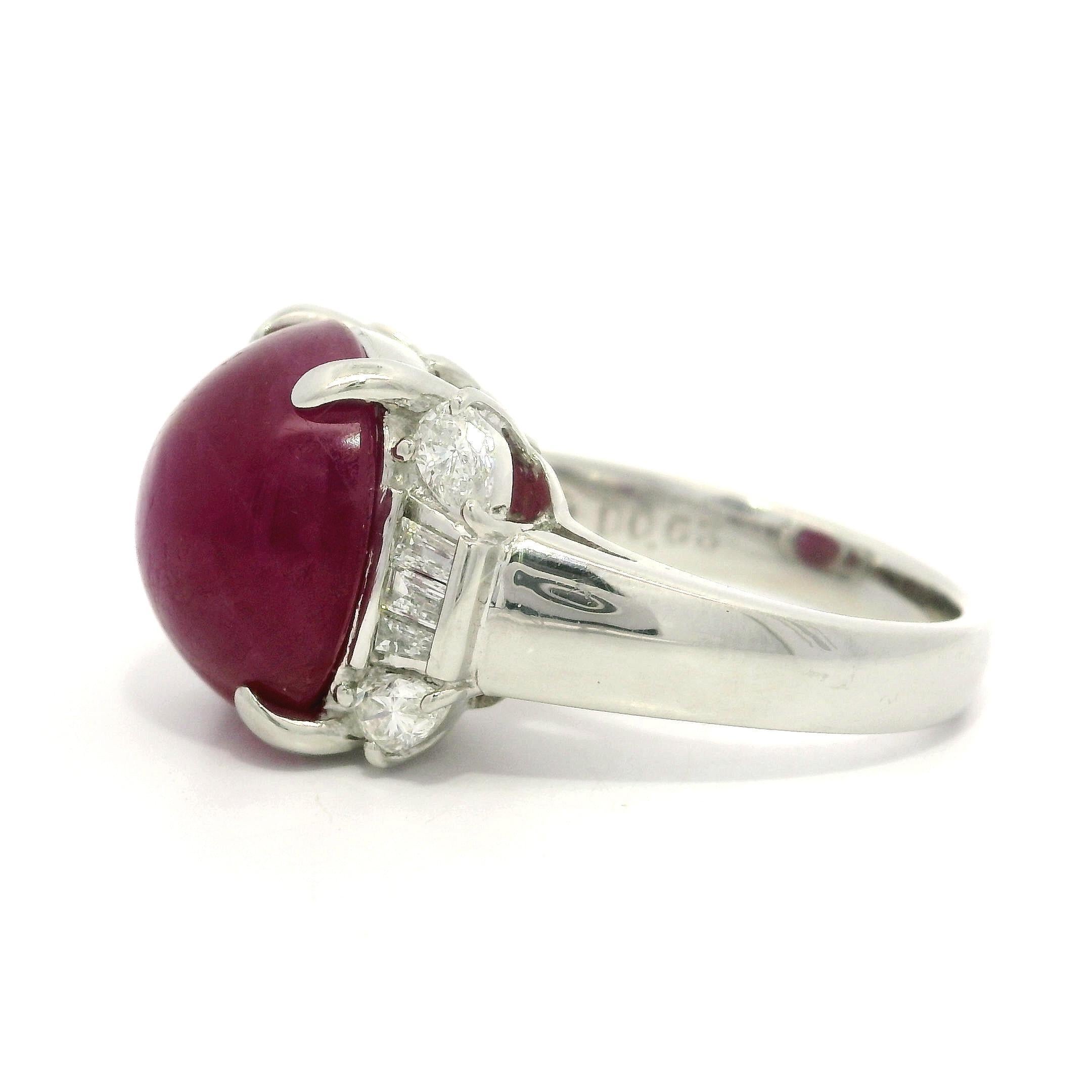 Vintage Platinum GIA 11.18ctw Burma No Heat Star Ruby w/ Diamond Statement Ring In Excellent Condition For Sale In Montclair, NJ