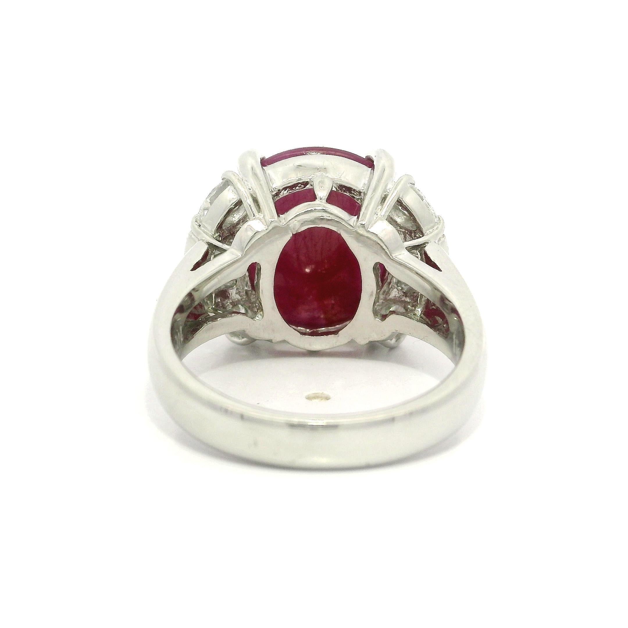Women's Vintage Platinum GIA 11.18ctw Burma No Heat Star Ruby w/ Diamond Statement Ring For Sale