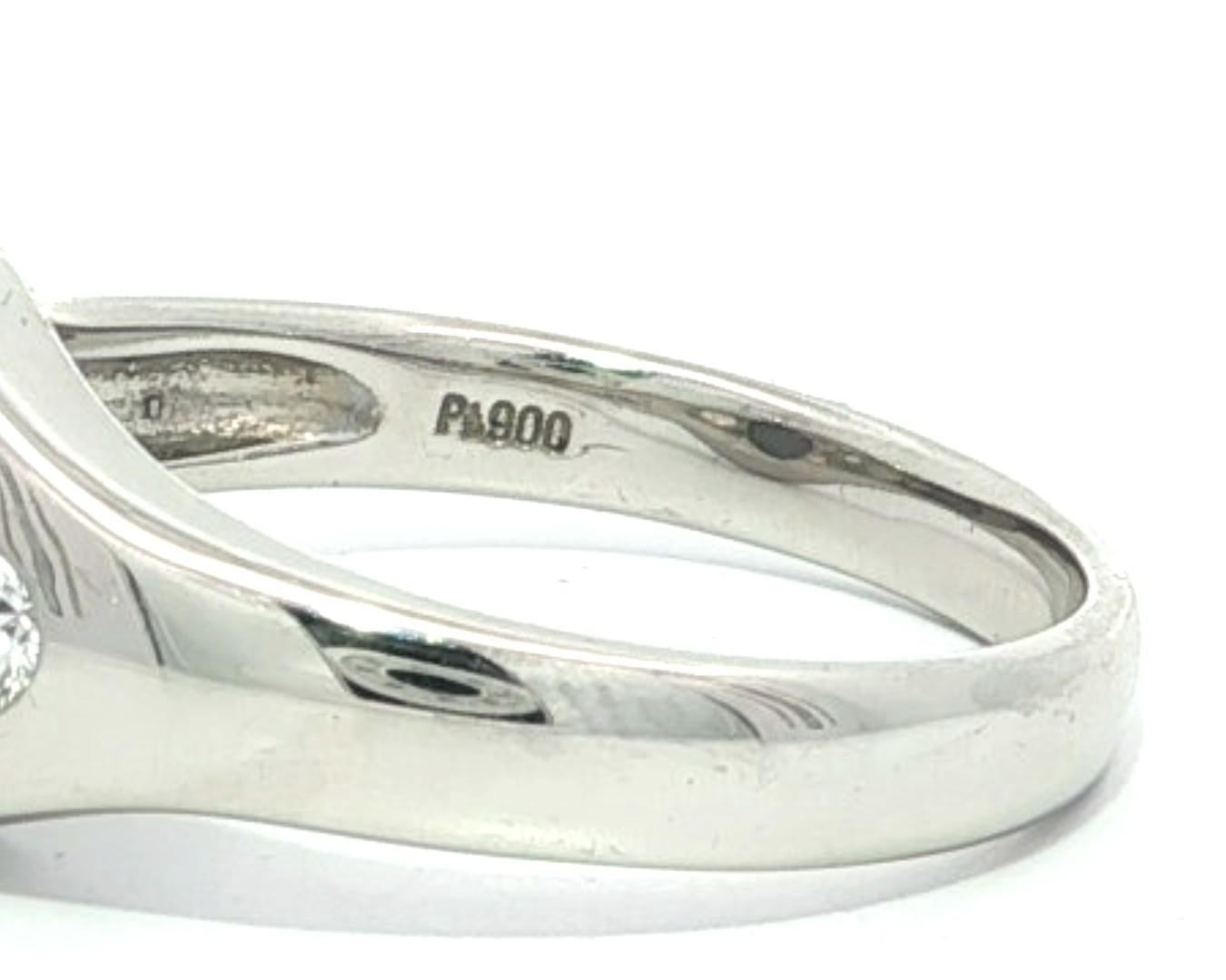 Anello vintage in platino GIA da 1,26 carati con opale grigia e diamanti a basso profilo in vendita 4