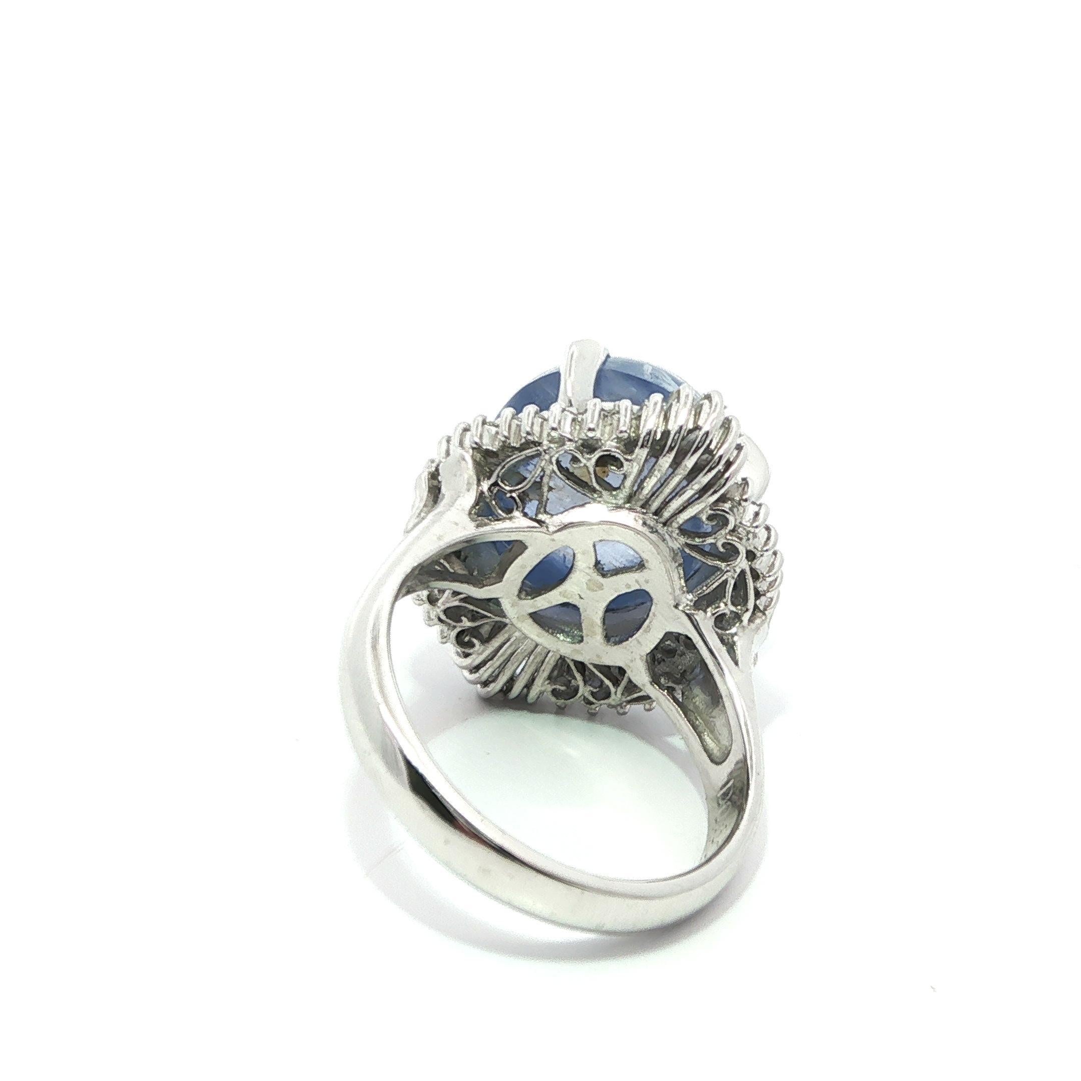 Vintage Platinum GIA 13.89ctw Cabochon Nice Blue Star Sapphire w/ Diamond Ring For Sale 1