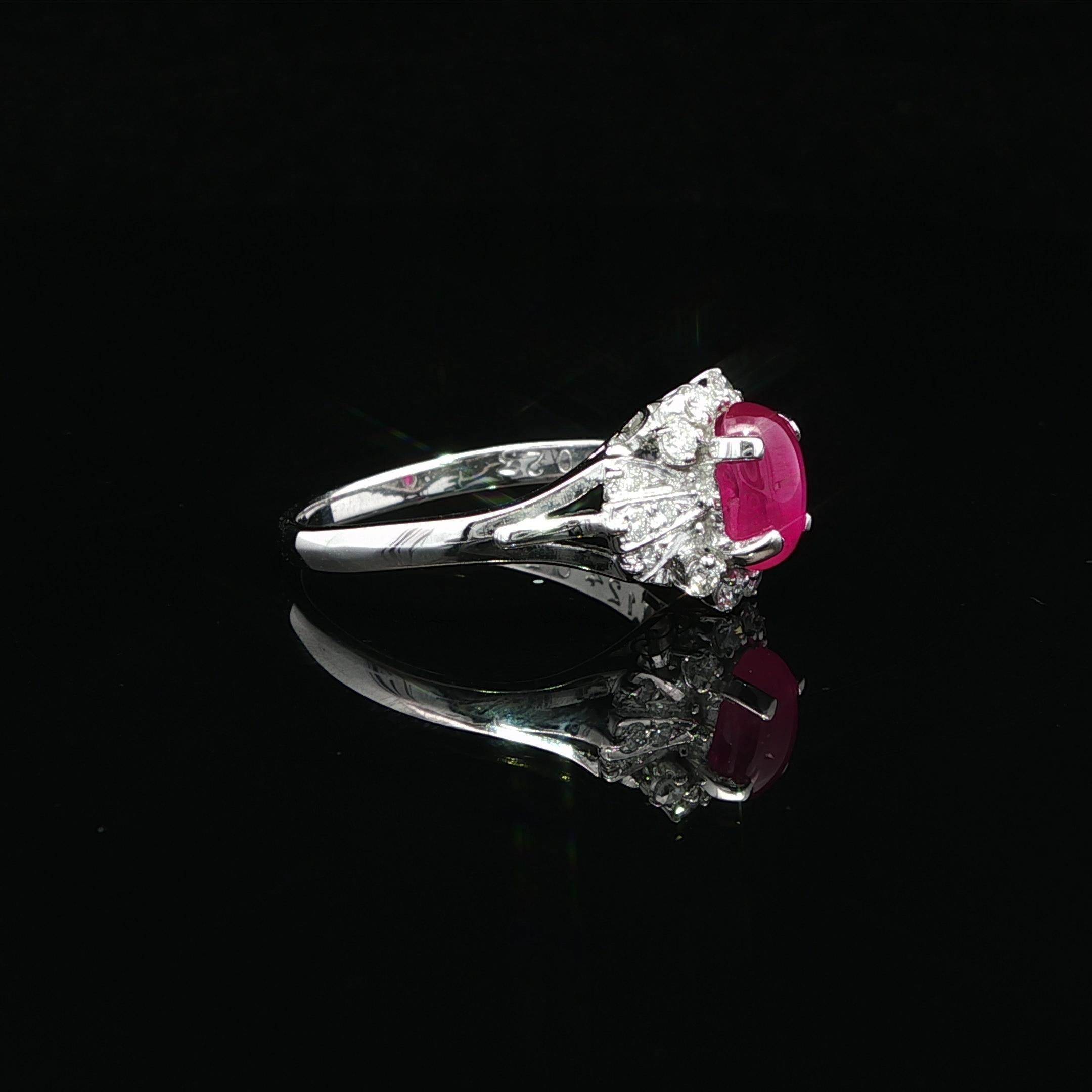Anillo vintage de platino GIA de 1,47 ctw de rubí estrella de Birmania de alta calidad con diamantes en Excelente estado para la venta en Montclair, NJ
