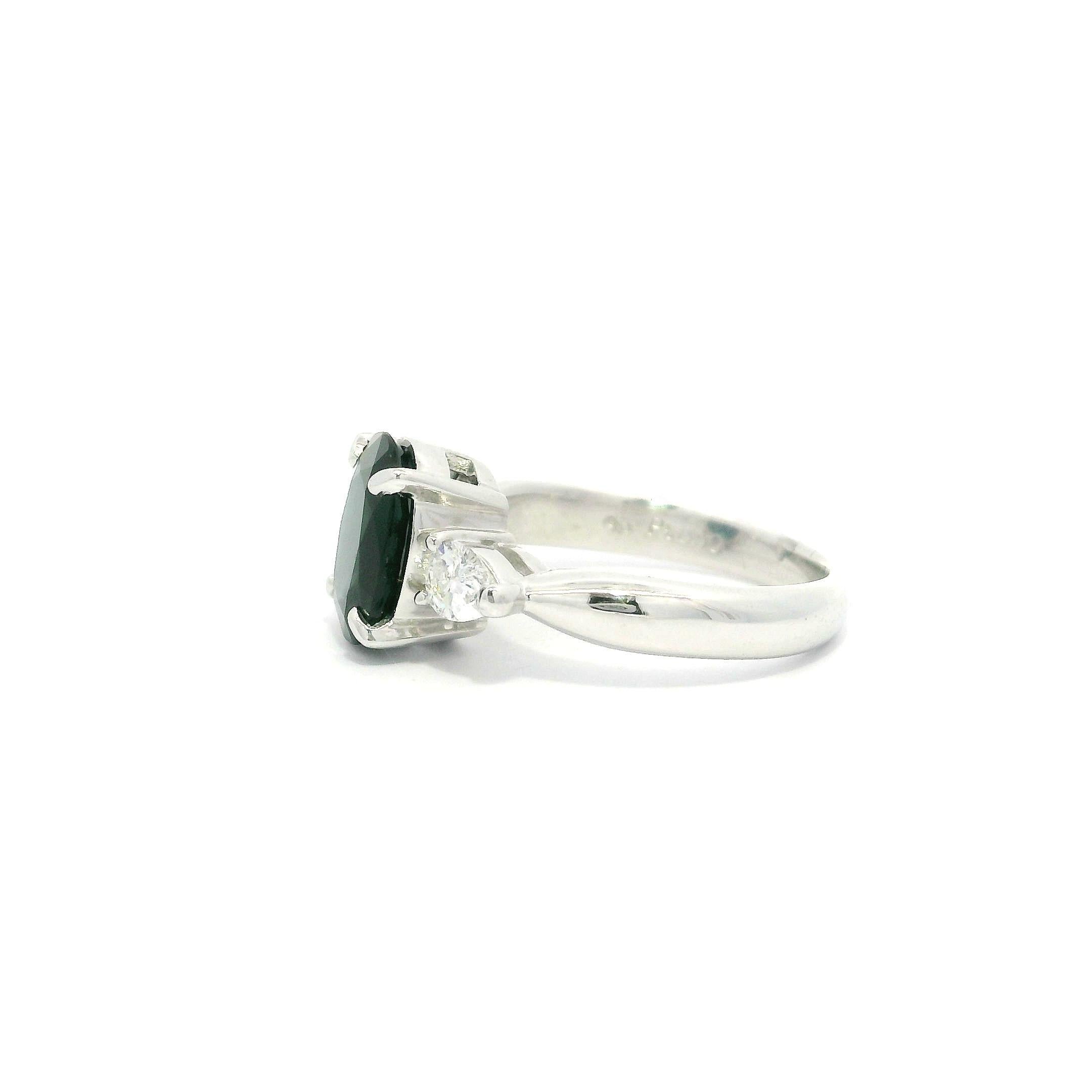 Anello classico in platino d'epoca GIA da 2,18 carati senza calore con zaffiro e diamanti a pera in vendita 1
