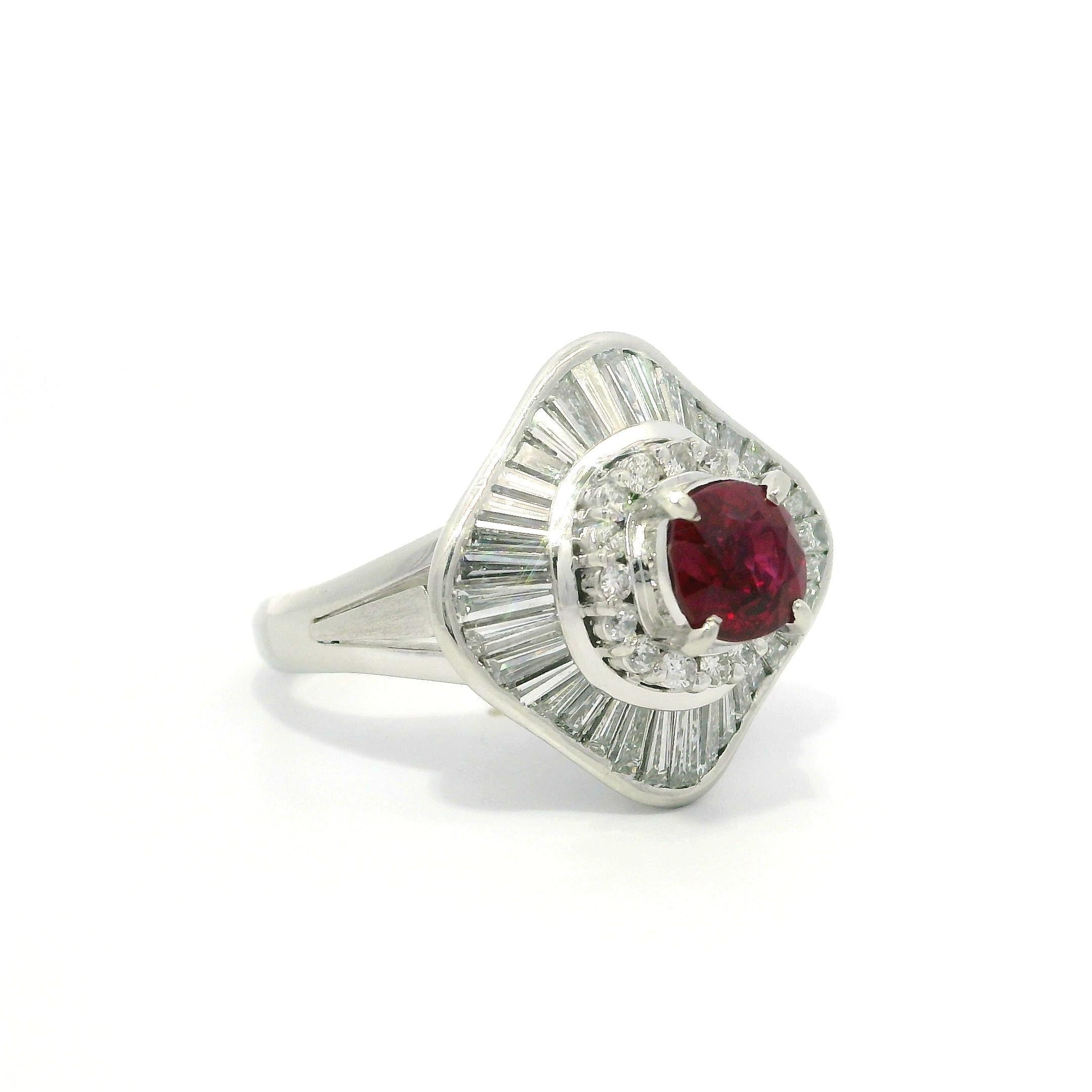 Vintage Platinum GIA 2.55ctw Vivid Red Ruby & Diamond Ballerina Cocktail Ring For Sale 2