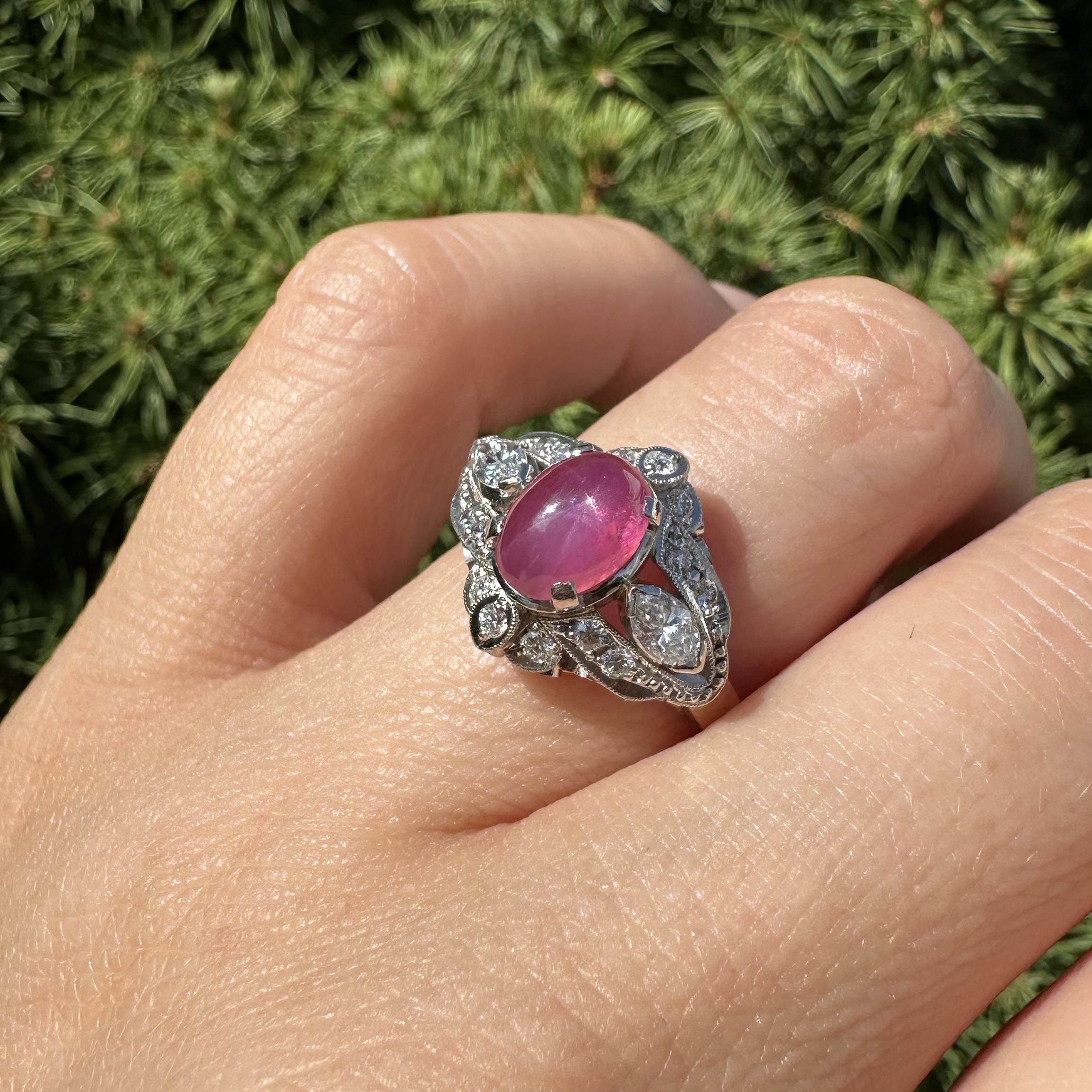 Vintage Platin GIA 2,72ctw Cabochon Star Rubin w / Marquise & Runde Diamant-Ring im Angebot 12