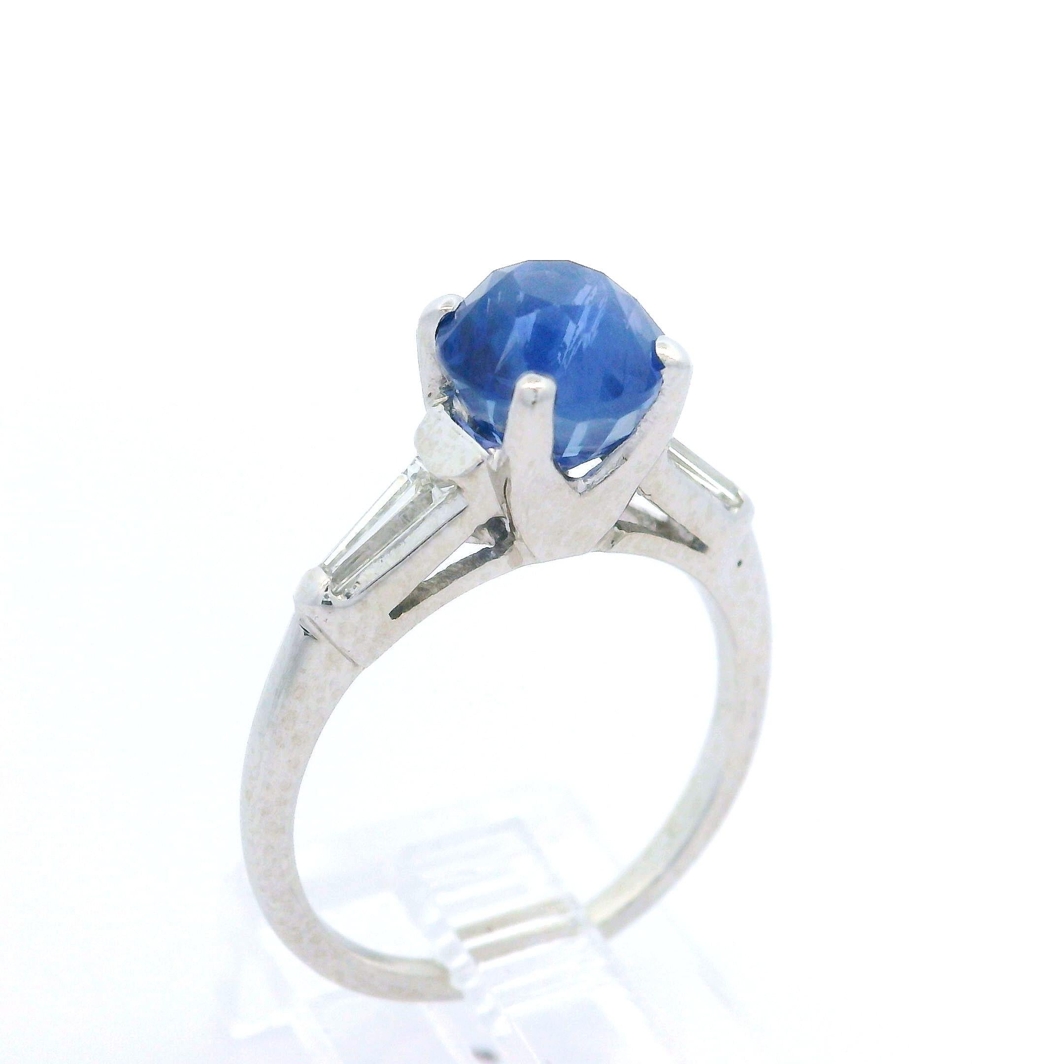 Vintage Platinum Gia 2.82ctw Chunky No Heat Sapphire & Baguette Diamond Ring For Sale 8