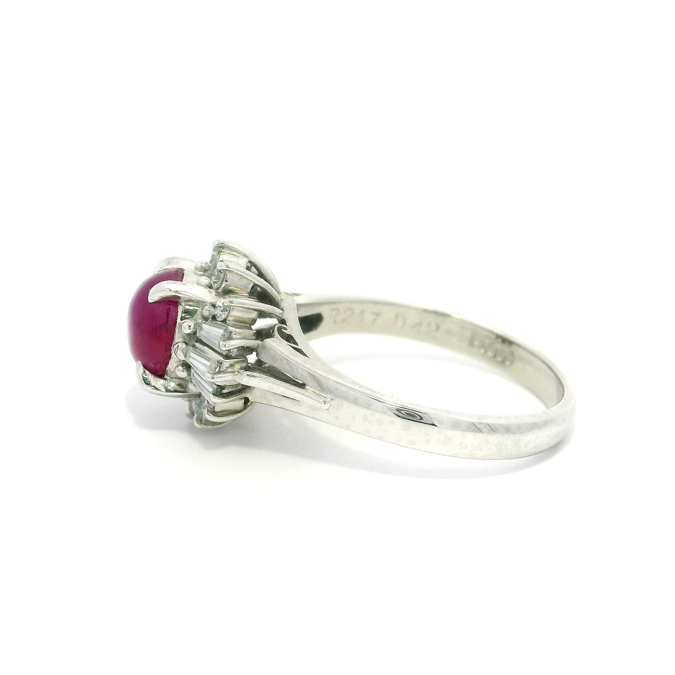 Vintage Platinum GIA 2.89ctw Cabochon Star Ruby & Diamond Halo Cocktail Ring For Sale 3