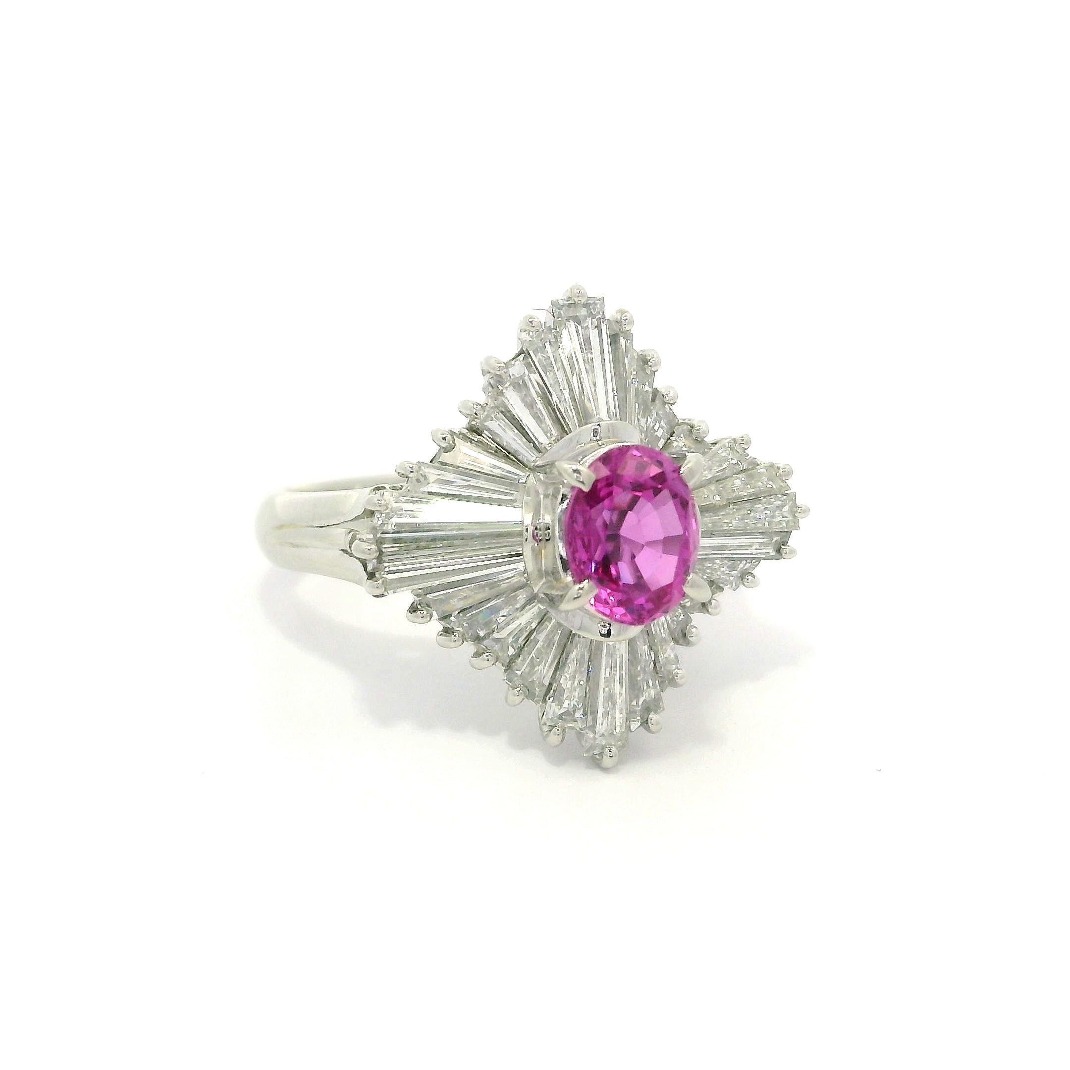 Anillo Bailarina Vintage Platino GIA 3,37ctw Sin Calor Zafiro Rosa Diamante Blanco en venta 7