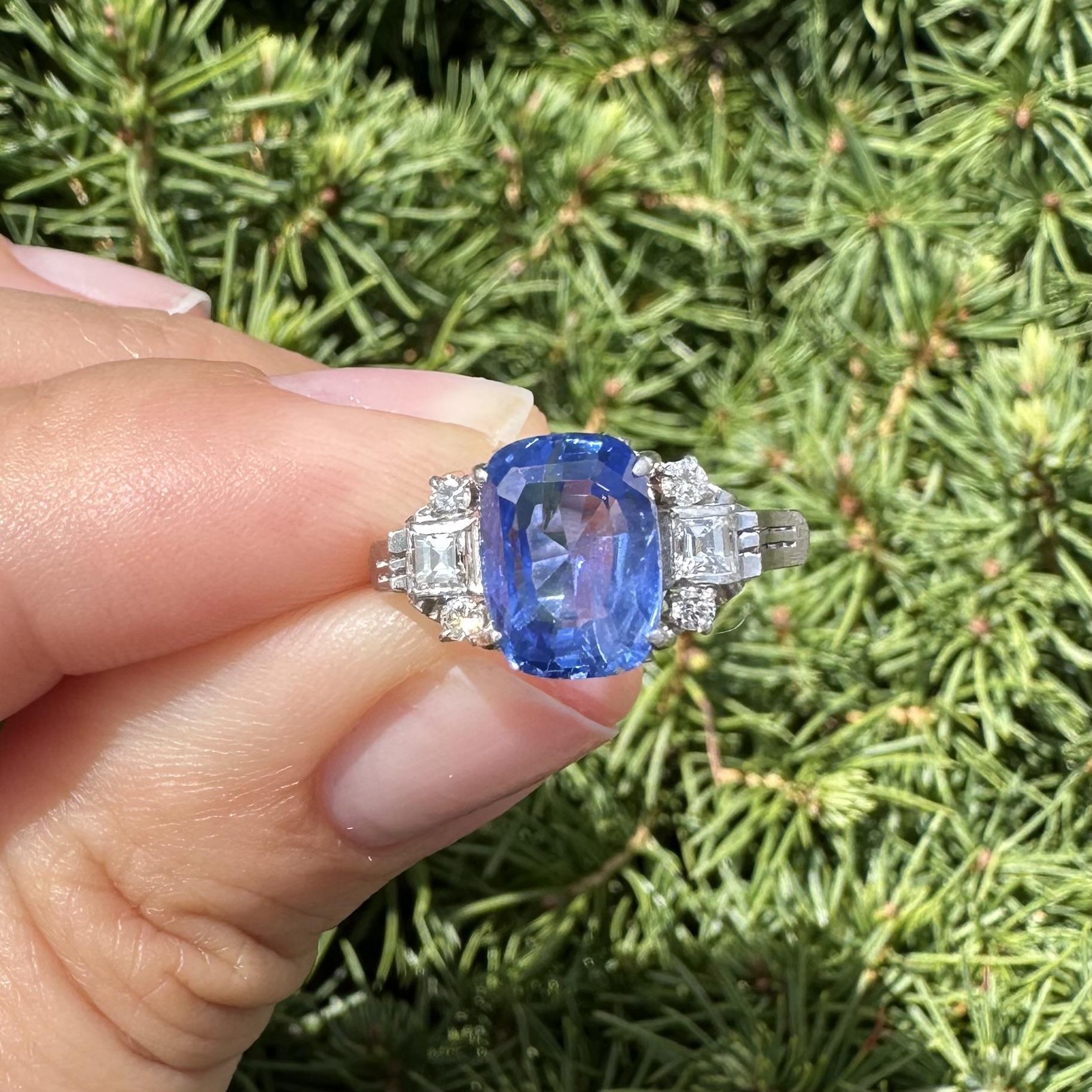 Bague Vintage en platine GIA 3.65ctw No Heat Long Cushion Old Step Sapphire Diamond Ring en vente 5