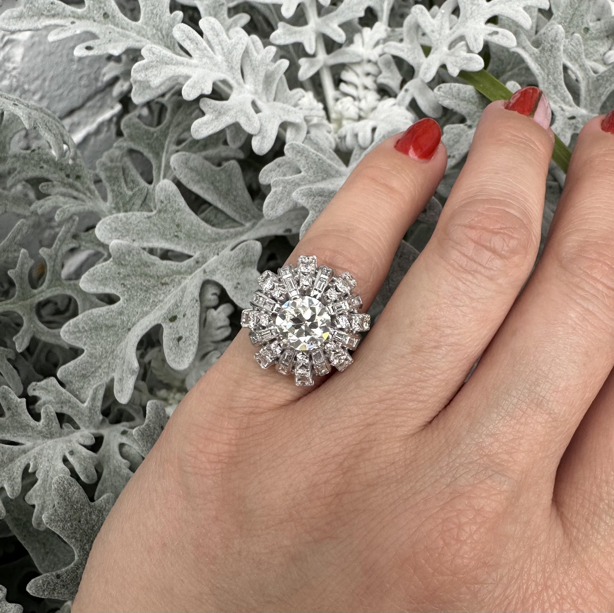 Vintage Platin GIA 3,94ctw alte europäische Diamant Wasserfall gewölbt Cocktail Ring im Angebot 11