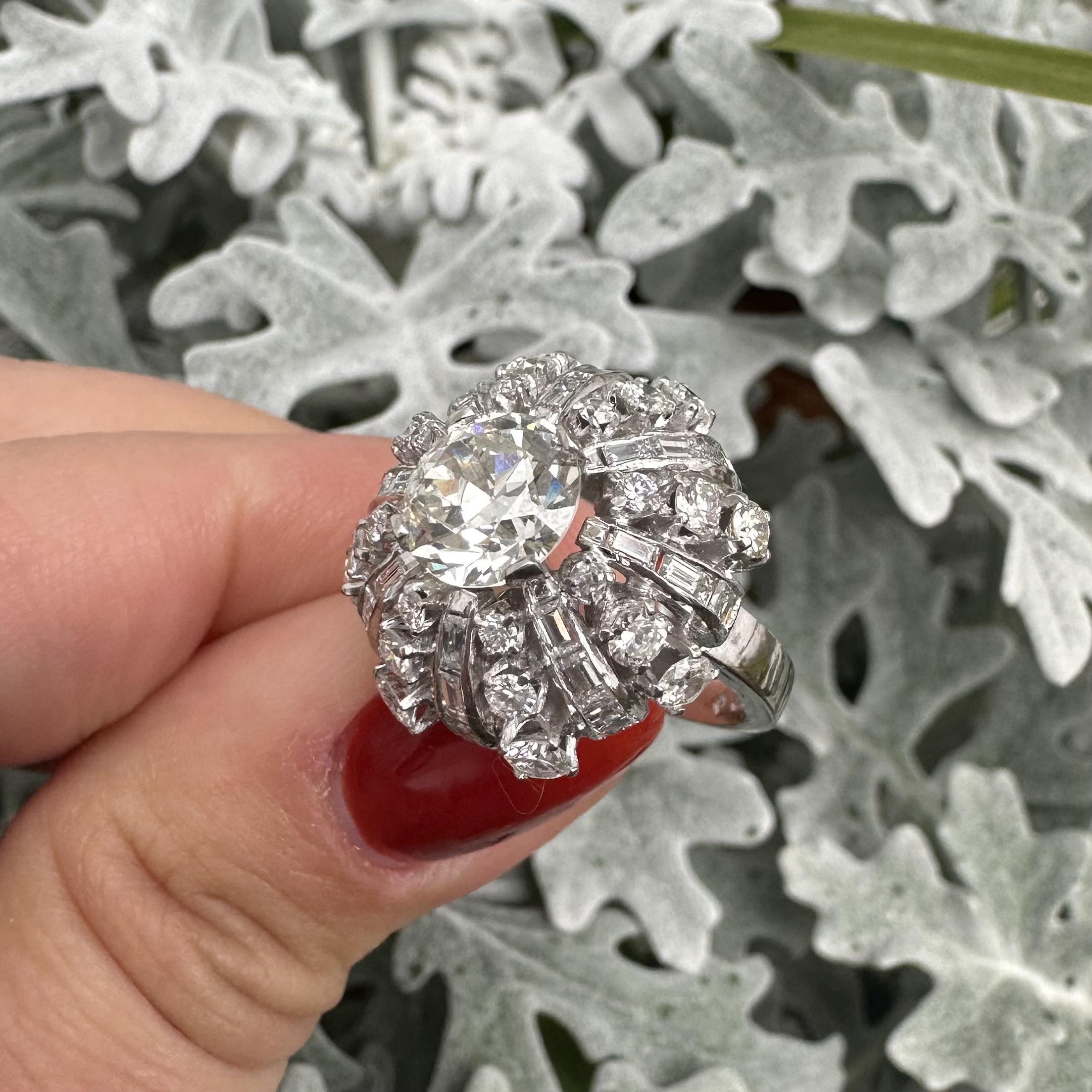 Vintage Platin GIA 3,94ctw alte europäische Diamant Wasserfall gewölbt Cocktail Ring im Angebot 14