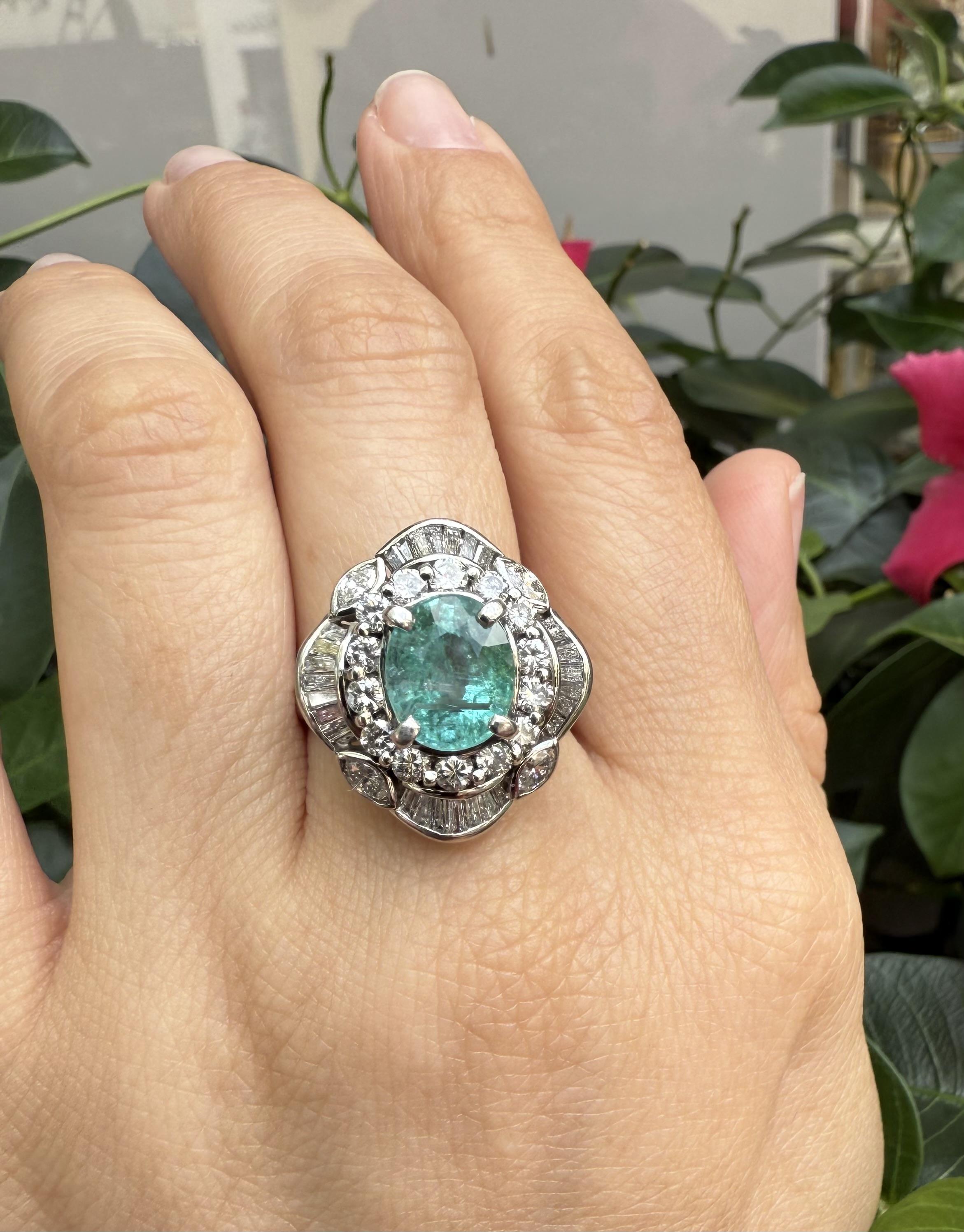 Vintage Platinum GIA 4.54ct Bluish Green Glowing Paraiba Tourmaline Diamond Ring For Sale 7