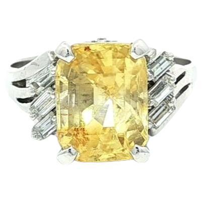 Vintage Platin GIA 4,83ctw Smaragd Schliff Gelb Saphir Baguette Diamant Ring im Angebot