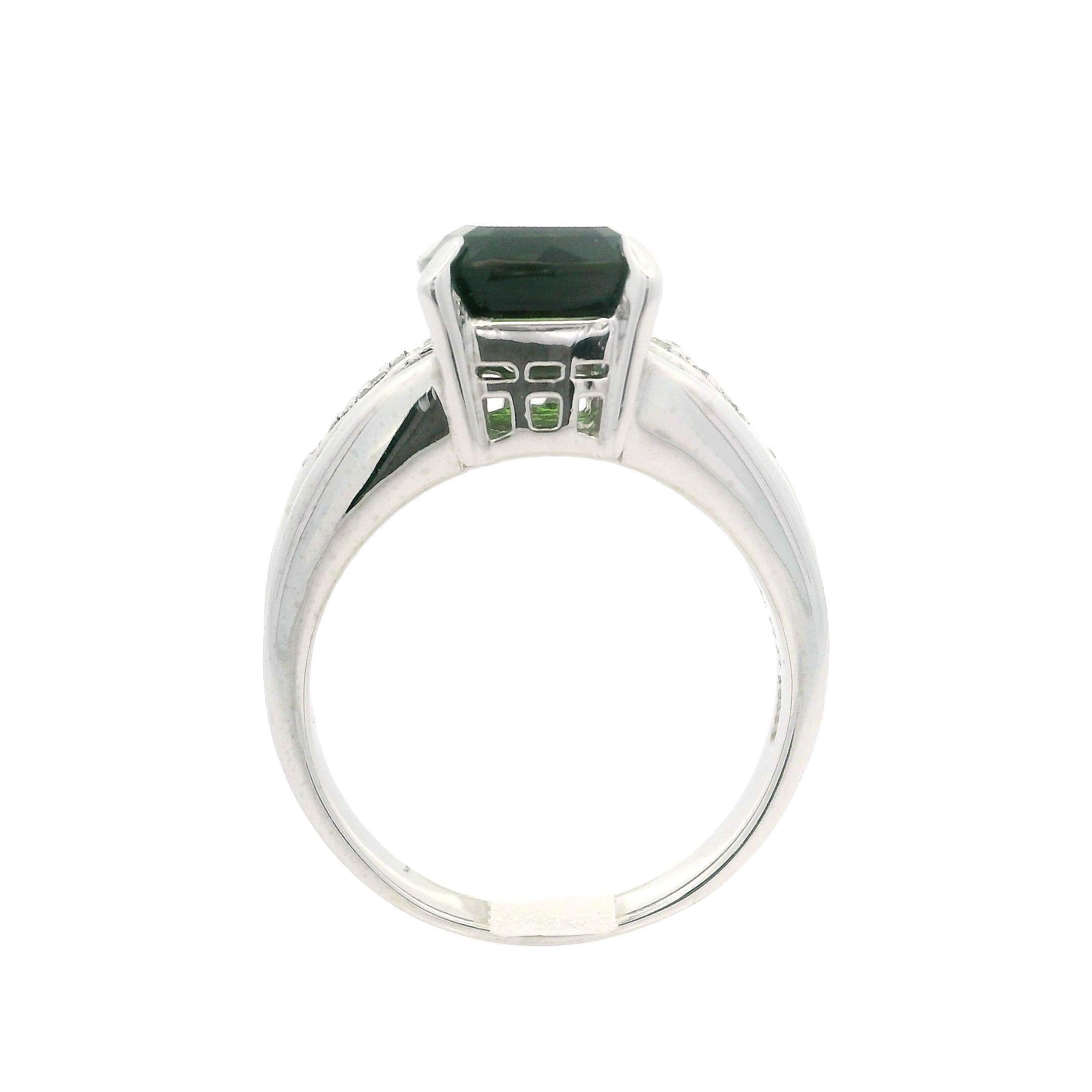 Vintage Platin GIA 5,31ct Vivid Green Cushion Turmalin Diamant Cocktail Ring im Zustand „Hervorragend“ im Angebot in Montclair, NJ