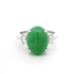 Vintage Platinum GIA 5.91ctw Oval Cabochon Natural Apple Green Jade Diamond Ring