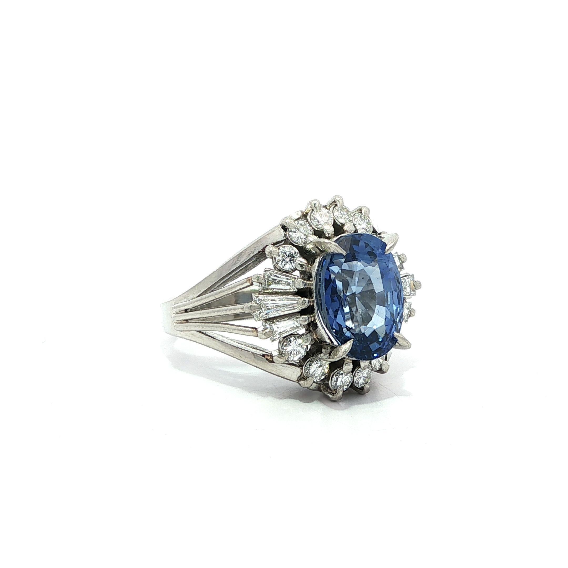 Vintage Platine GIA 6.07ctw No Heat Sapphire Diamond Open Side Shank Ring en vente 8