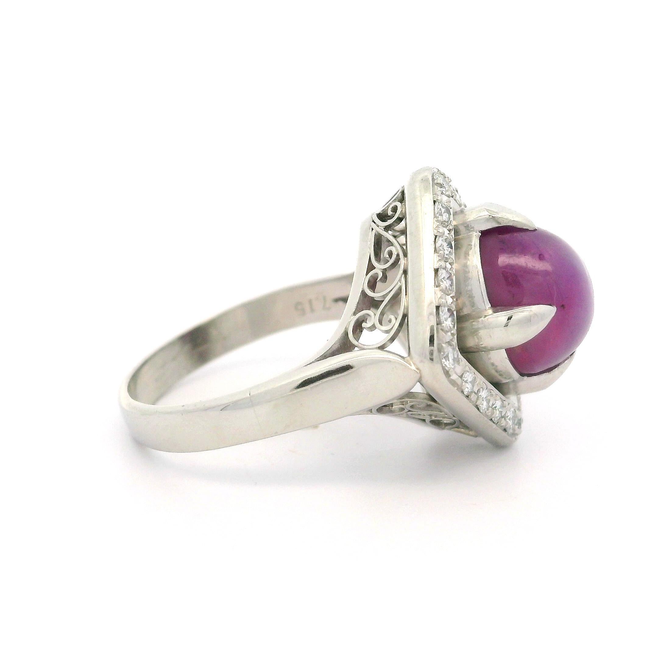 Vintage Platinum GIA 7.46ctw No Heat Oval Cabochon Star Ruby & Diamond Ring For Sale 1