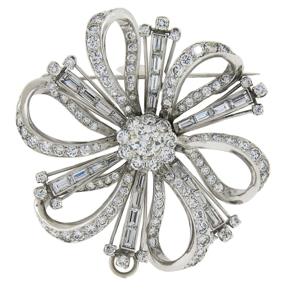 Antique Platinum Brooches - 1,753 For Sale at 1stDibs