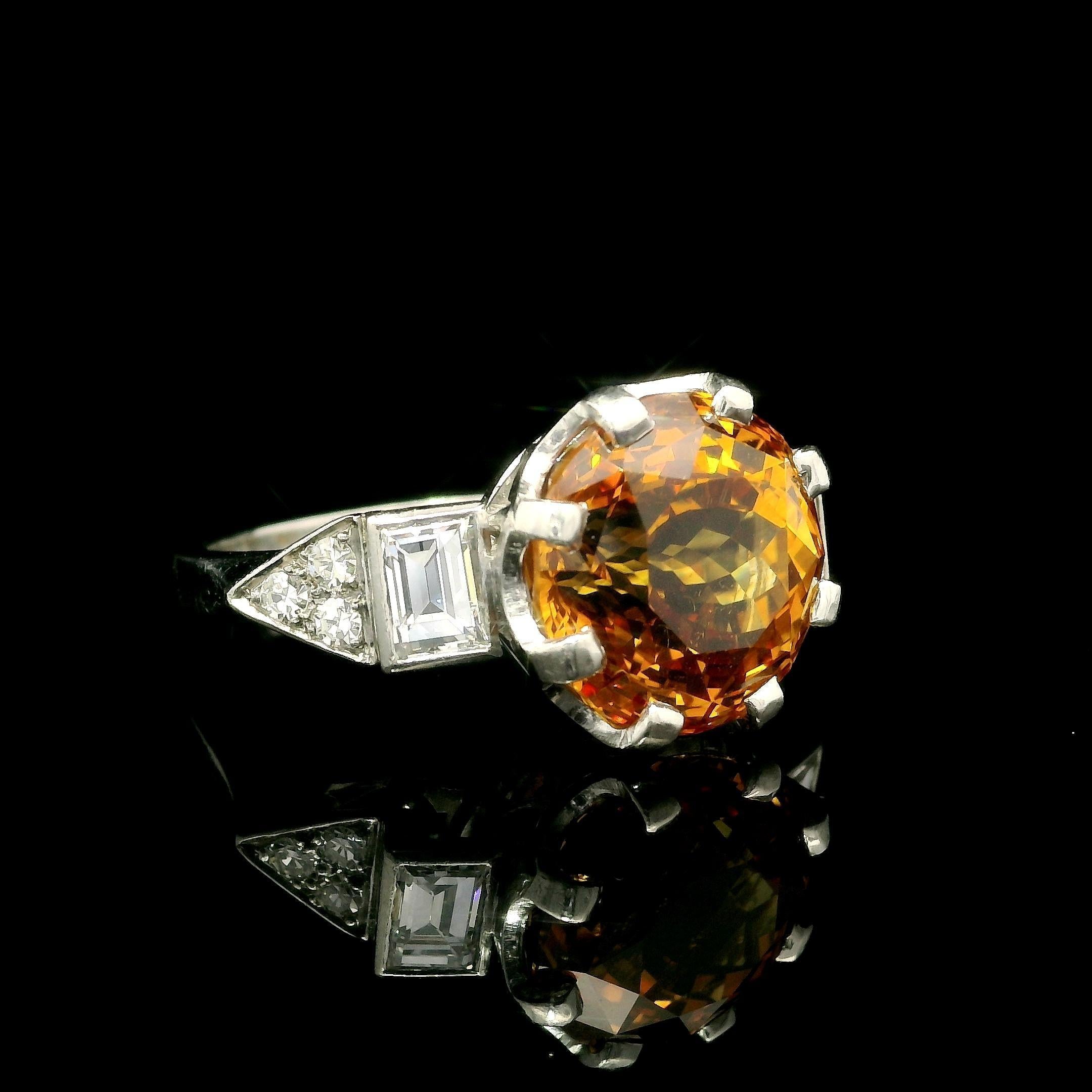 Vintage Platinum GIA 8.63ctw Round Yellowish Orange Sapphire w/ Diamond Ring For Sale 6