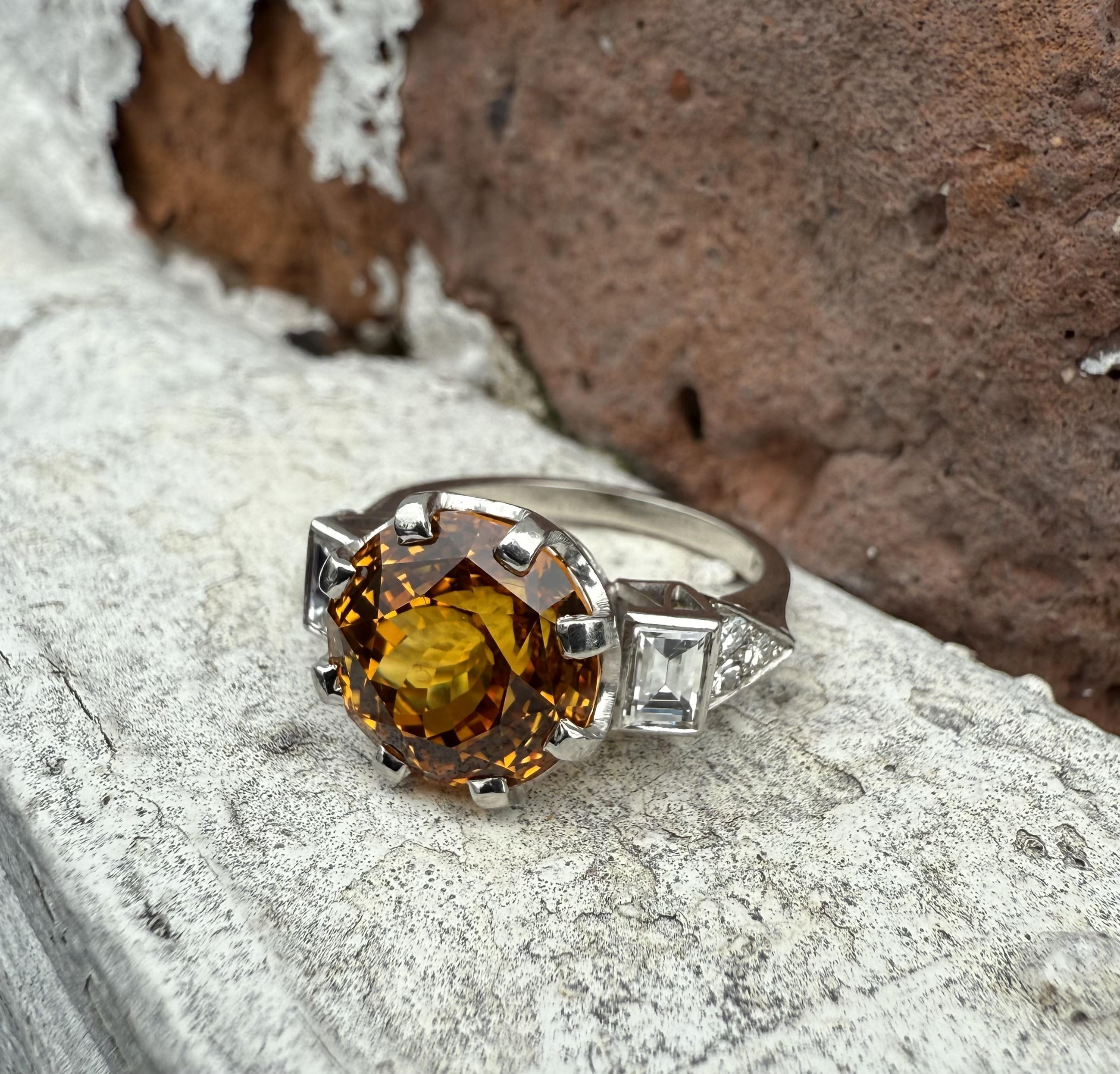 Vintage Platinum GIA 8.63ctw Round Yellowish Orange Sapphire w/ Diamond Ring For Sale 3