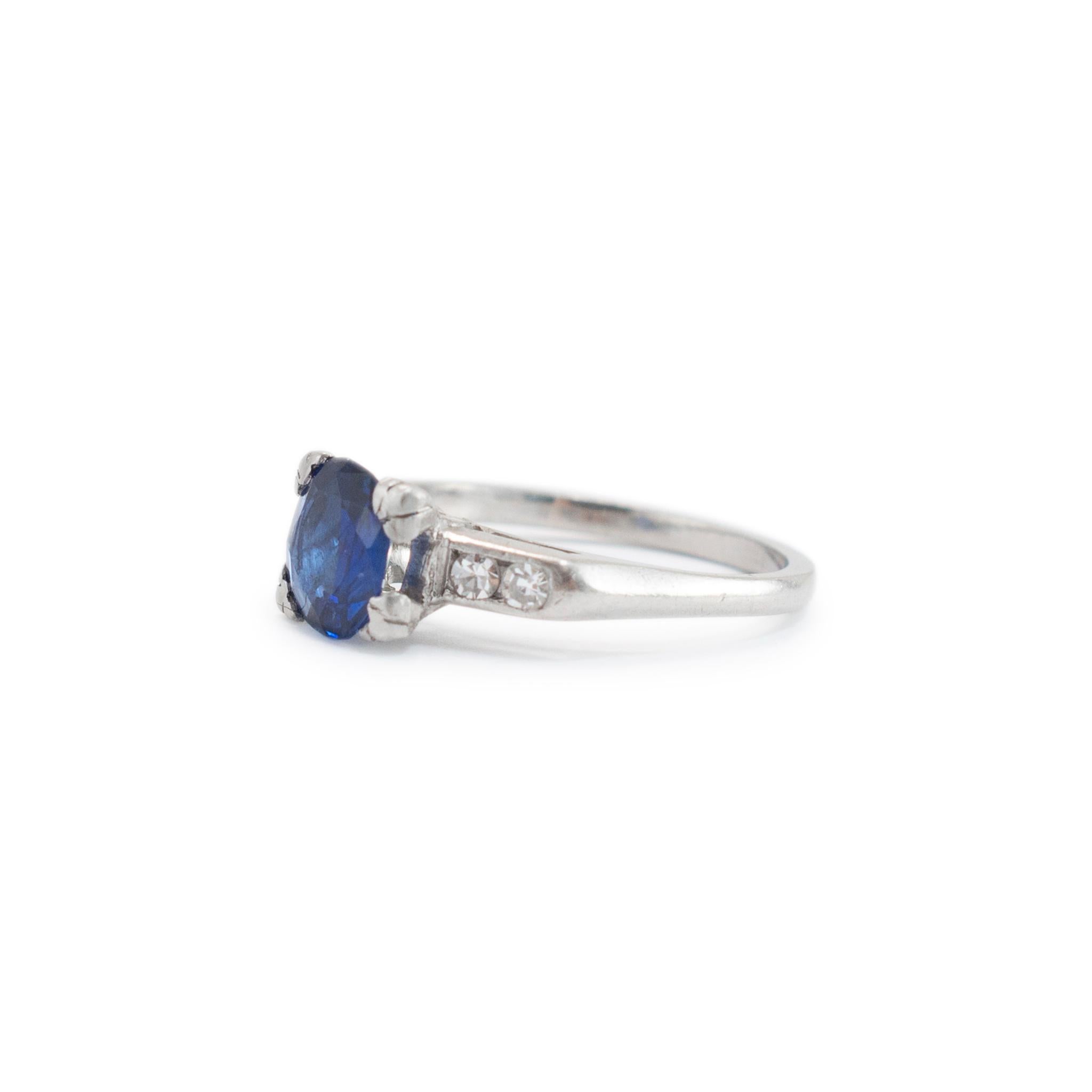Vintage Platin Gia Kambodscha keine Hitze Saphir Diamant Cocktail Ring (Ovalschliff) im Angebot