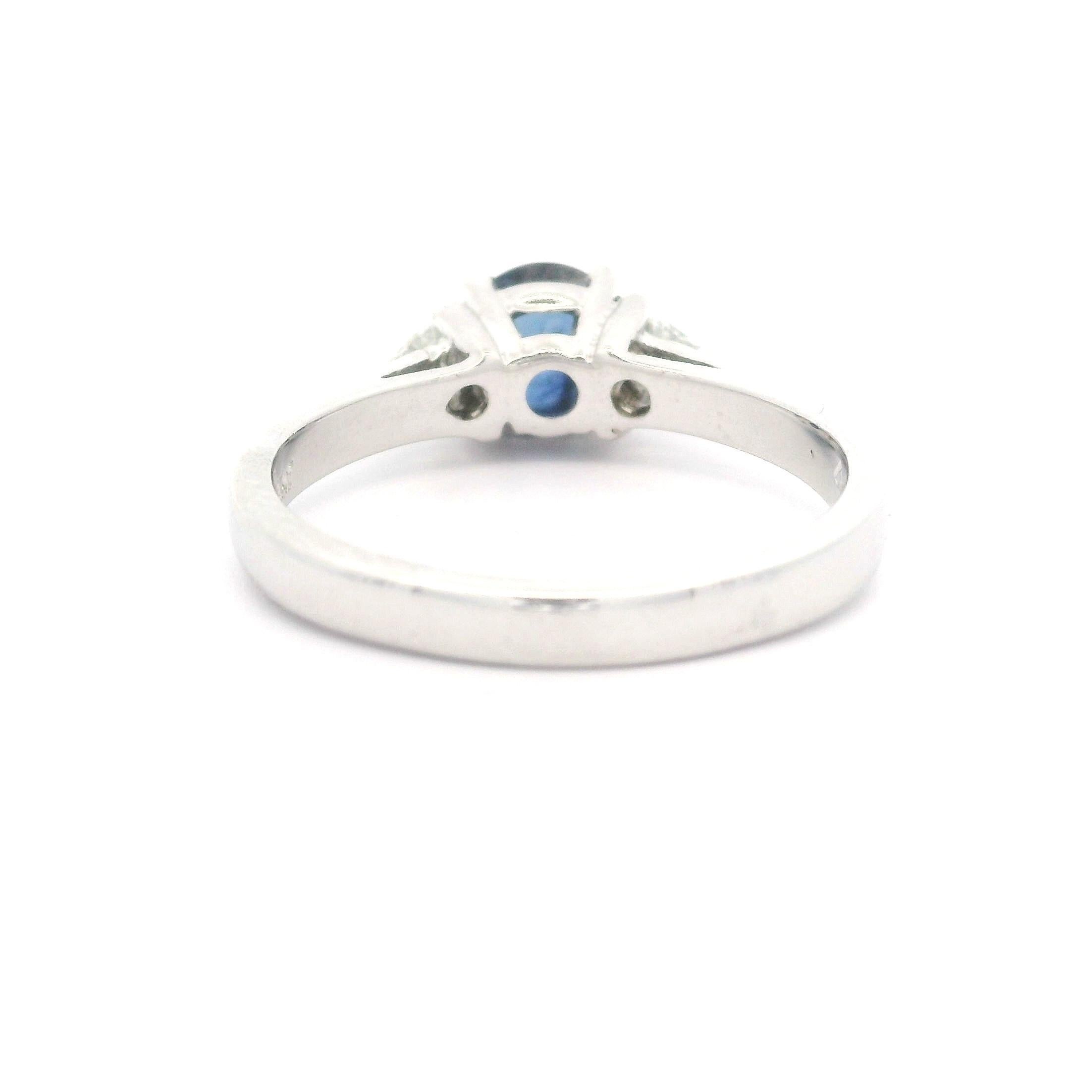 Vintage Platinum GIA Certified 1.46ctw Round Sapphire Trillion Diamond Ring For Sale 9