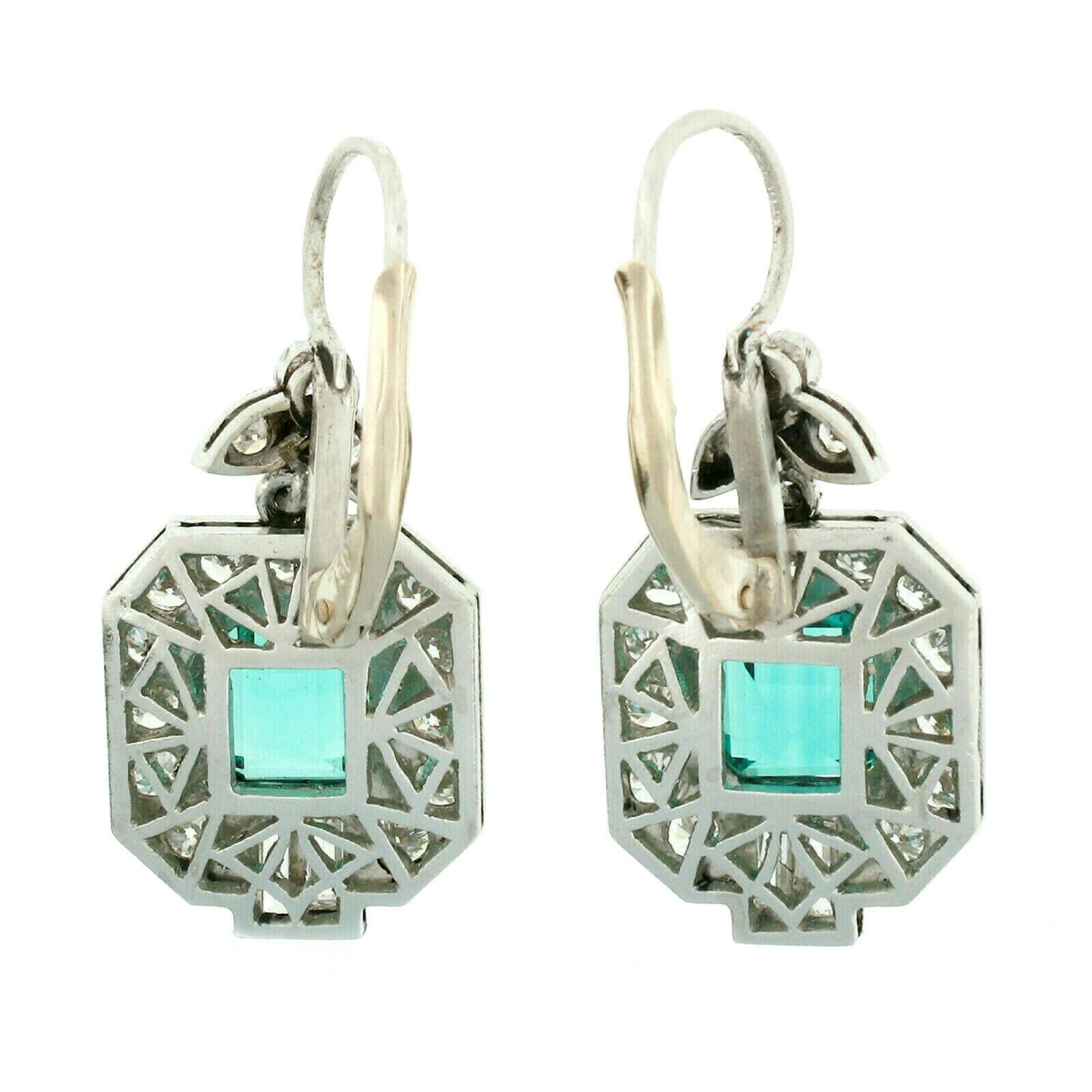 Vintage Platinum GIA Untreated Colombian Emerald & Diamond Tulip Dangle Earrings In Good Condition In Montclair, NJ