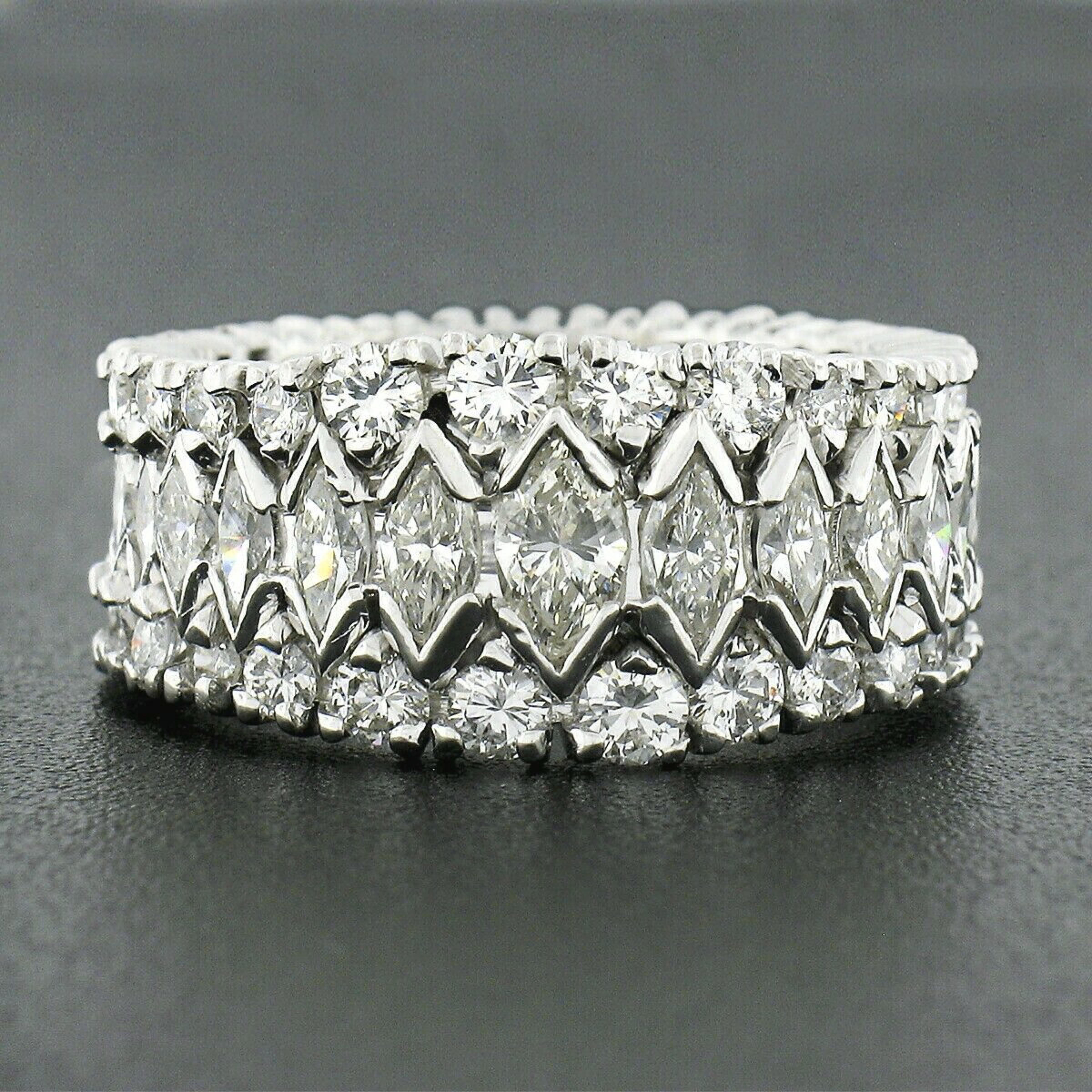 3reihiger breiter Memoryring aus Platin mit abgestufter runder Marquise-Diamant im Vintage-Stil im Zustand „Gut“ in Montclair, NJ