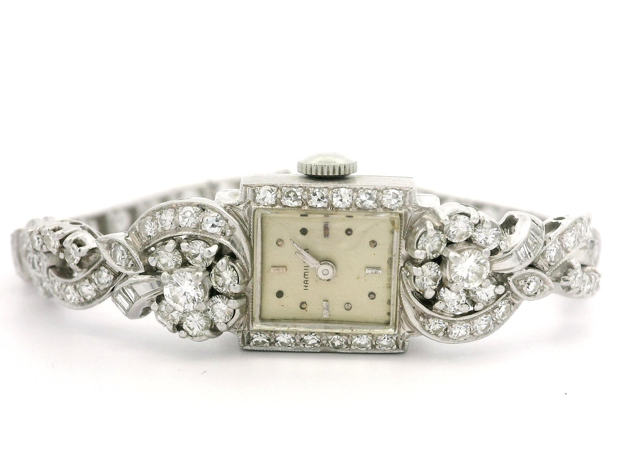 Vintage Platin Hamilton 3,18 Karat runder & Baguetteschliff Diamant-Uhrarmband aus Platin Damen im Angebot