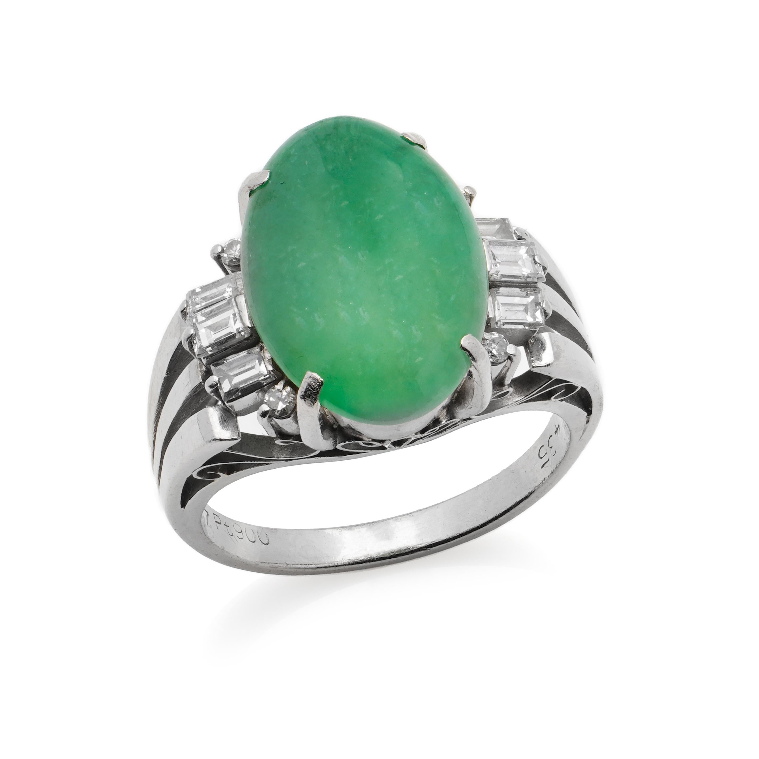 Vintage Platinum Ladies Ring with 4.77 Carats. A Grade Jade For Sale 5