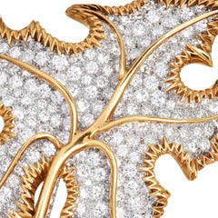 Vintage  Platinum Maple Leaf 20.00cts Diamond 18K Yellow Gold Brooch Pin