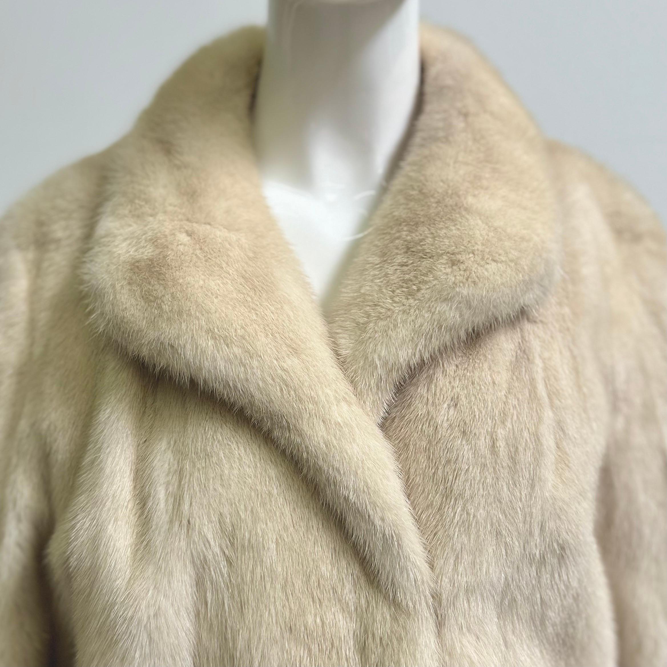 Vintage Platinum Mink Fur Coat 8
